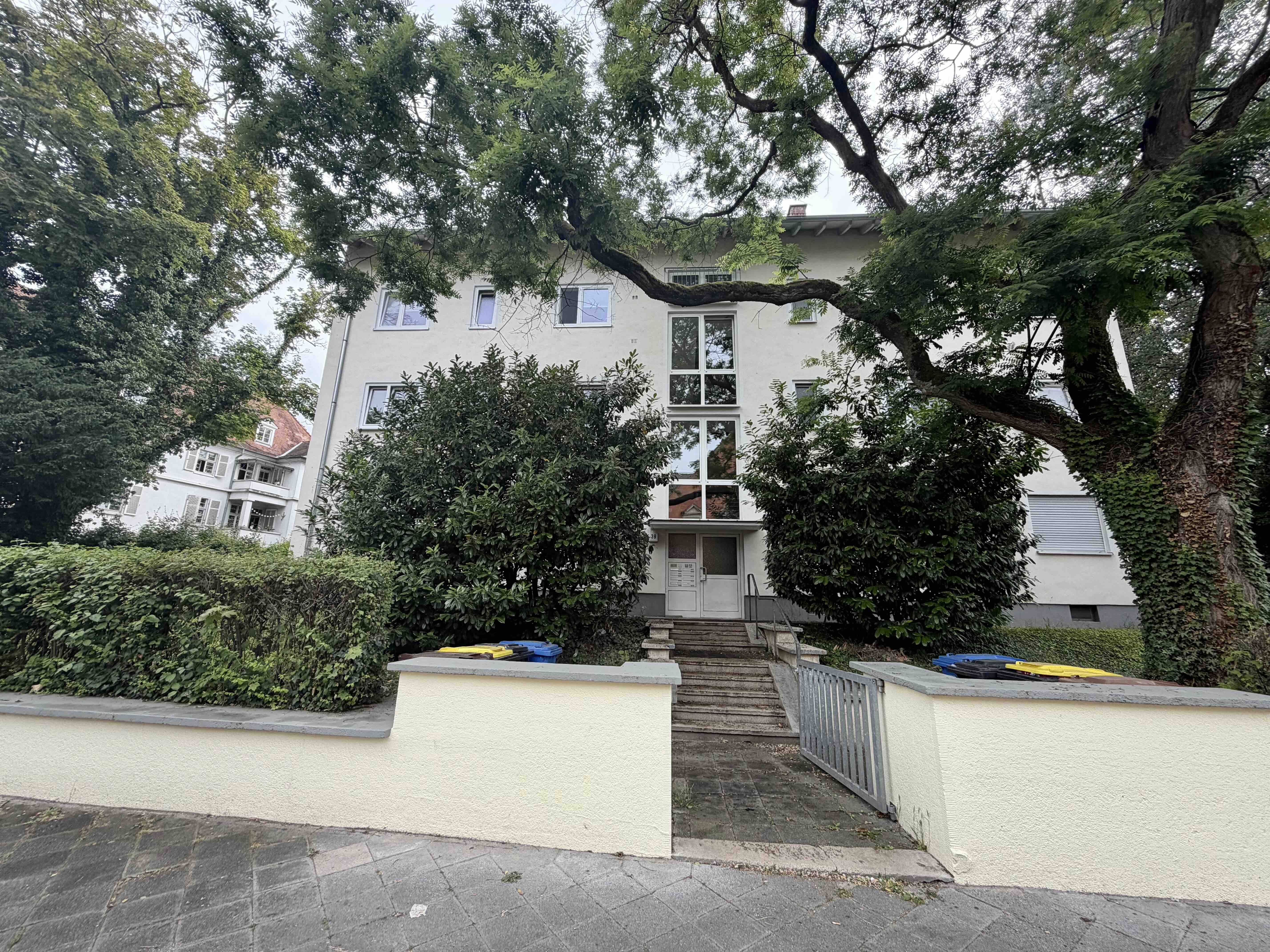 Kapitalanlage mit Perspektive –  Mehrfamilienhaus in Toplage