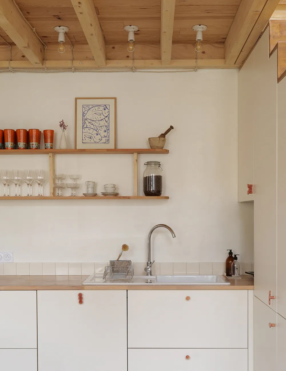 cuisine sur mesure avec placards en bois
