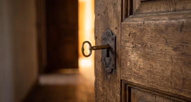Founders avoid narrowing their positioning because it feels like turning customers away. But broad messaging doesn't reach more people. It just makes you forgettable to all of them.