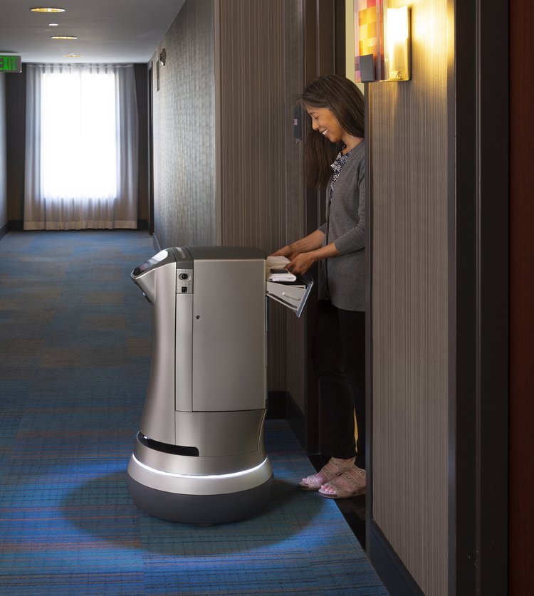Delivery Robots Address Hotel Industry’s Top Concerns