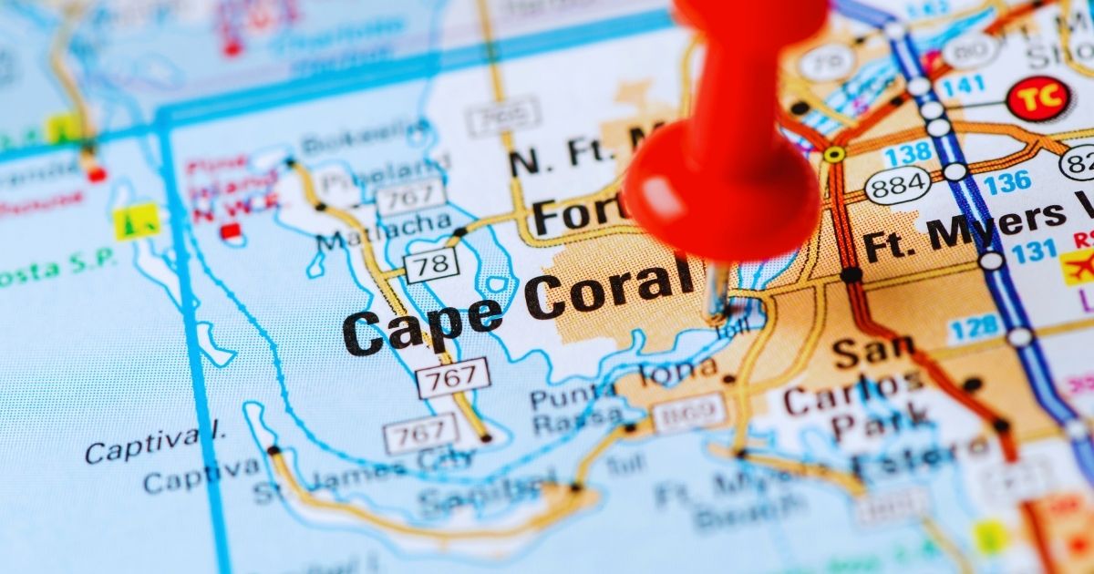 Smiling House Cleaner 1