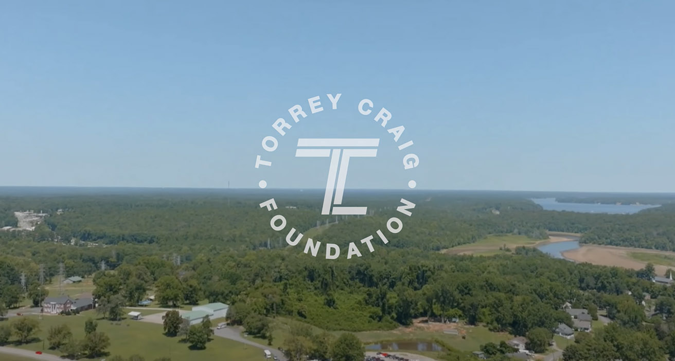 Torrey Craig Foundation Awards Inaugural Scholarships to Two Great Falls High School Seniors