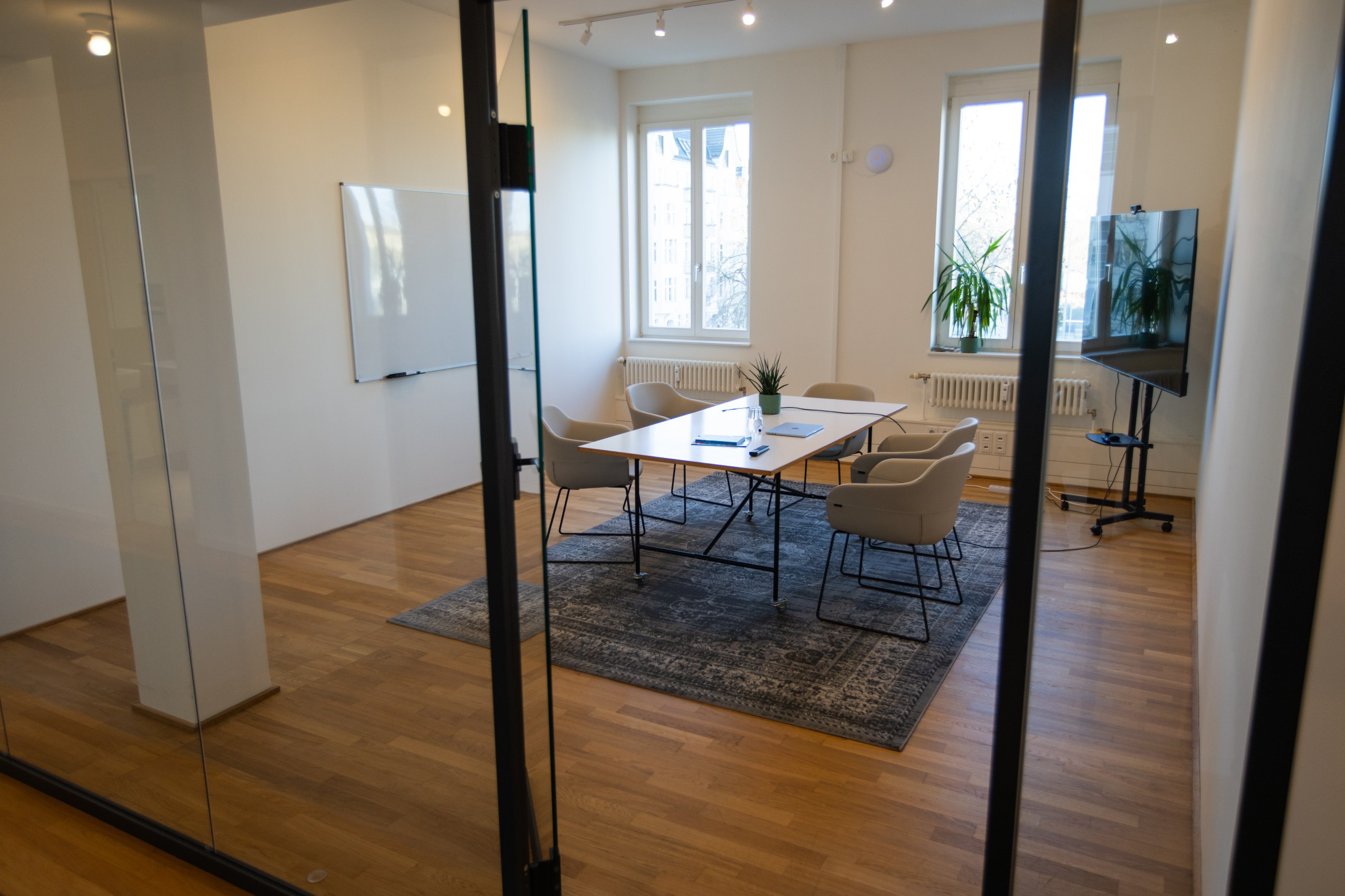 Thryve's Office Room