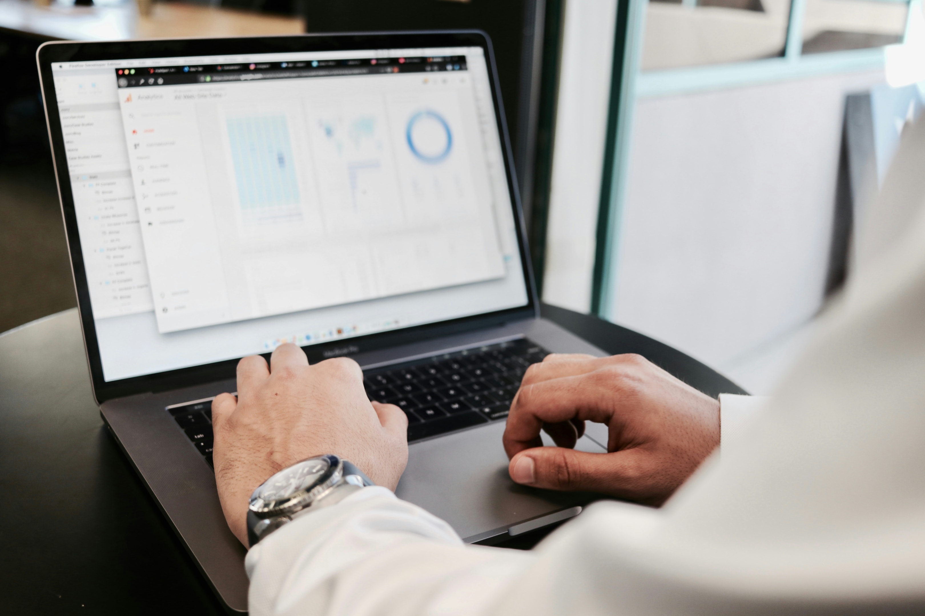 Automated Reporting Software for reporting software and data integration in the reporting process for data analysis to analyze data in the google data studio with reporting software with data collection