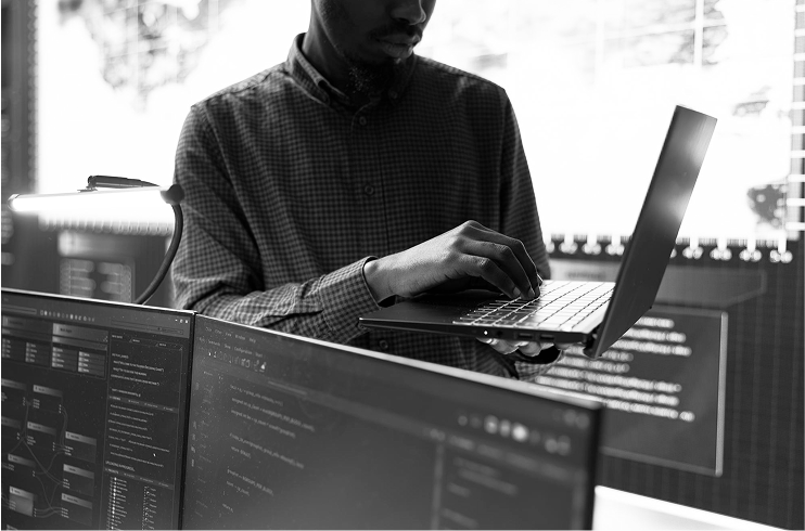 employee with laptop