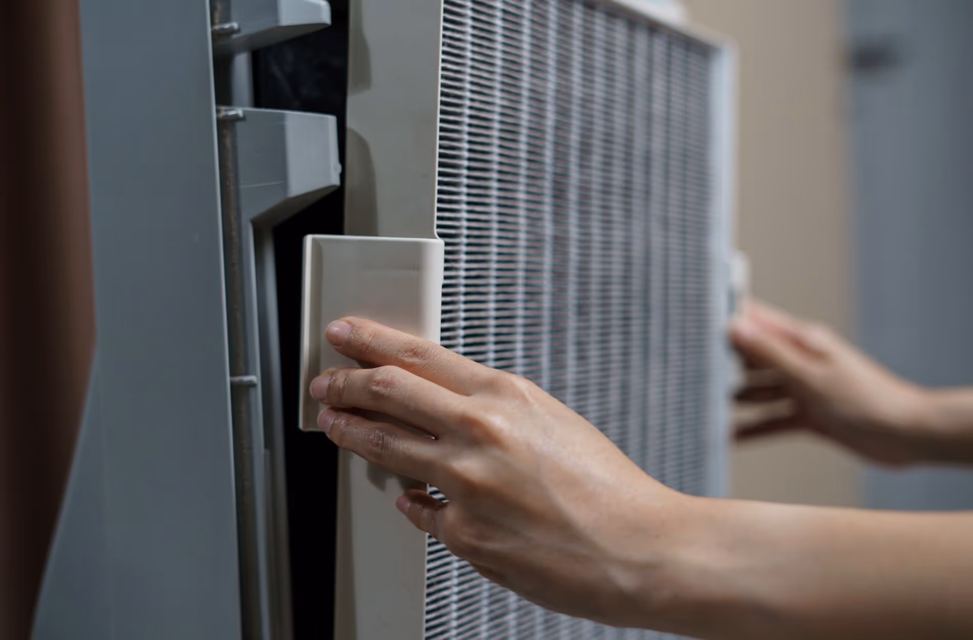How Clogged Air Filters Impact Your Air Conditioner’s Performance