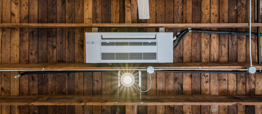 A image bank picture that represents better this Heat Pump service in question.