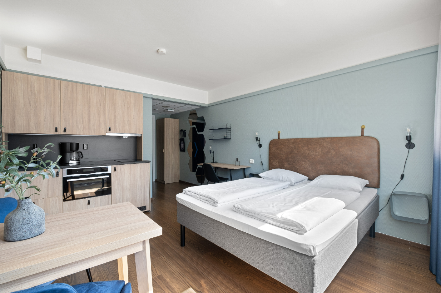 Studio Apartment
