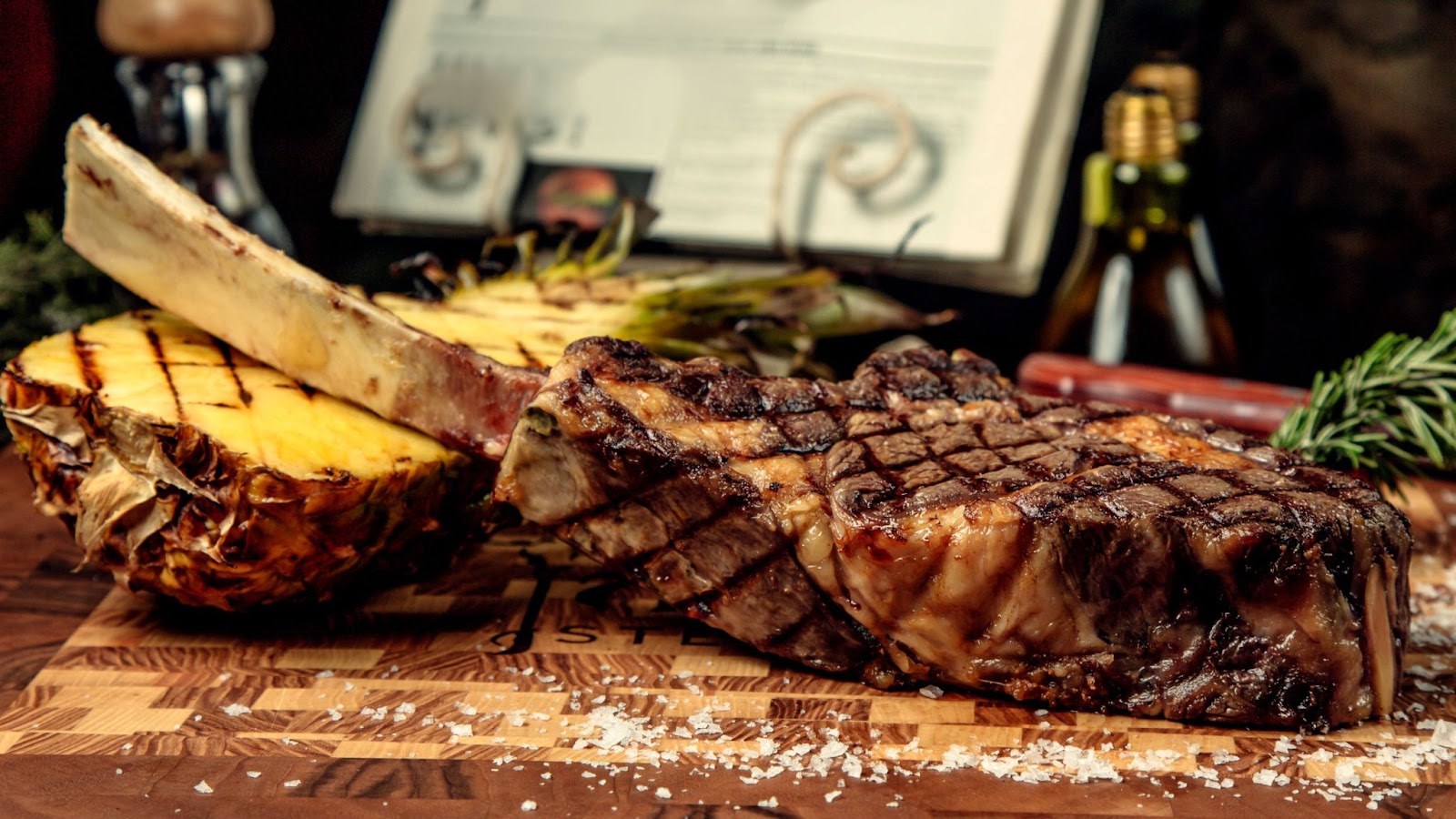 Tomahawk Steak vs. Ribeye: What's the Difference? 