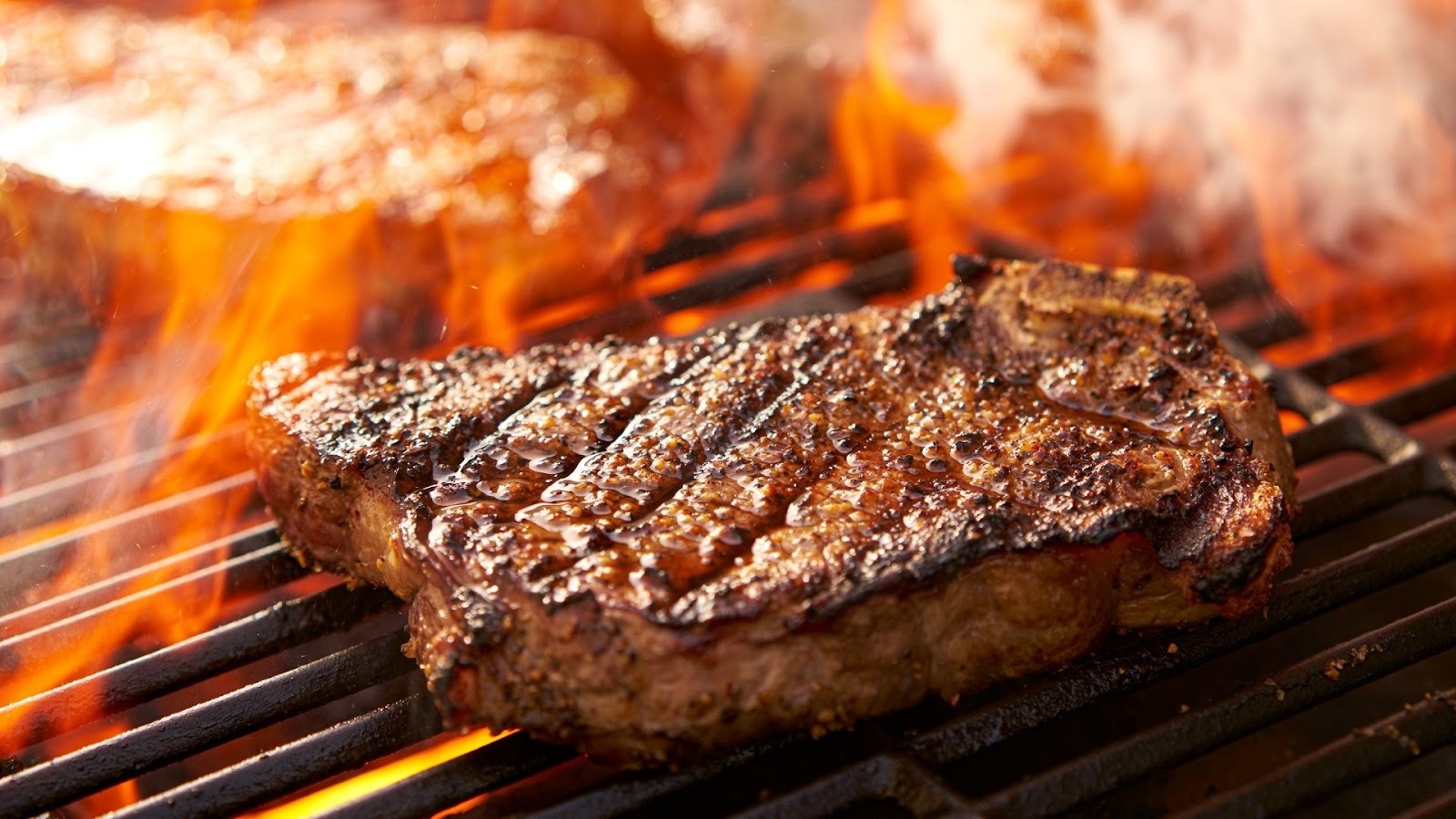 Choosing the Steak That Commands the Grill