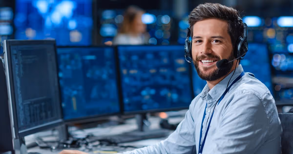 Remote helpdesk support technician resolving IT helpdesk support issues for a company