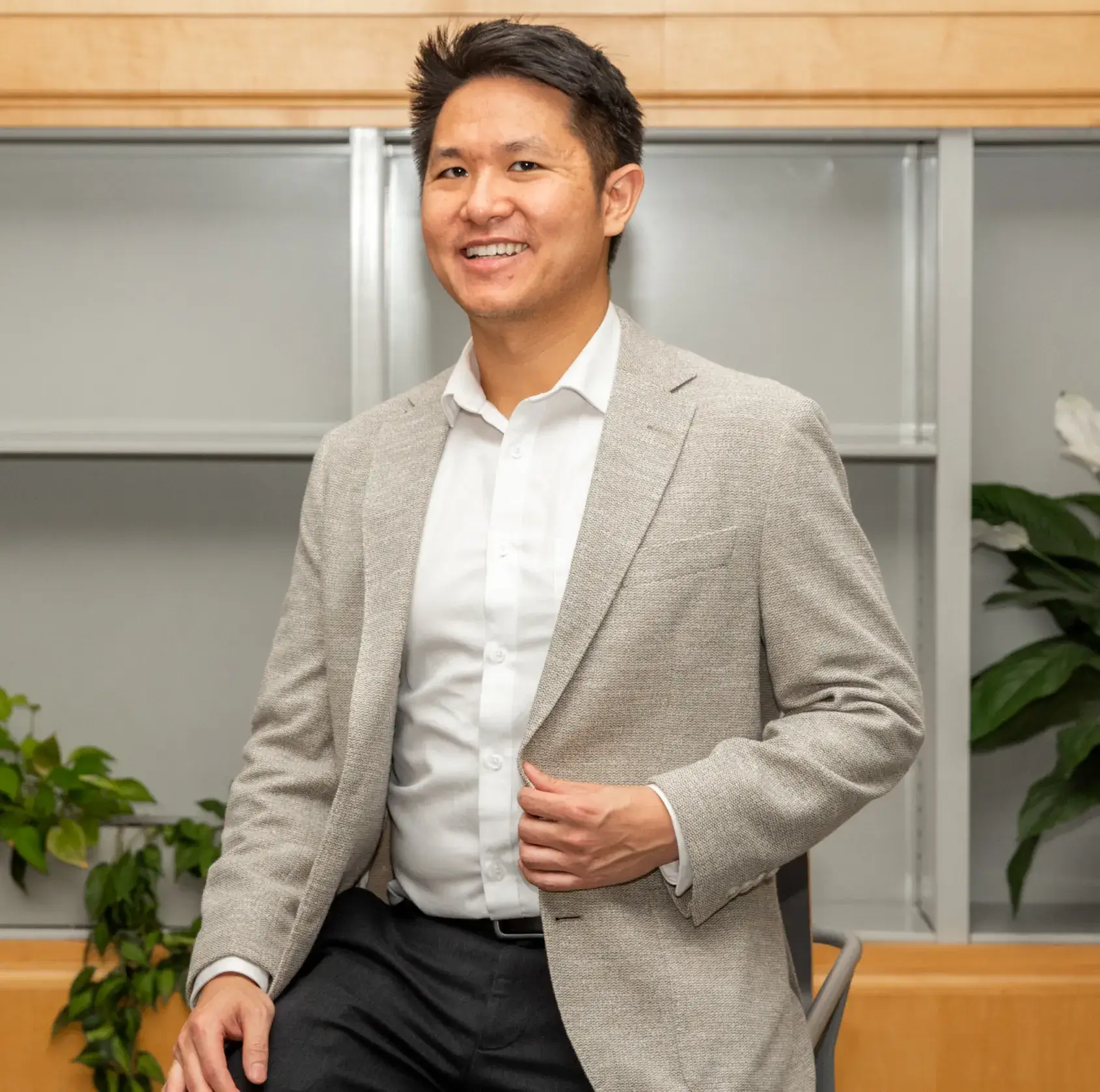 Dr. Tuan Cao