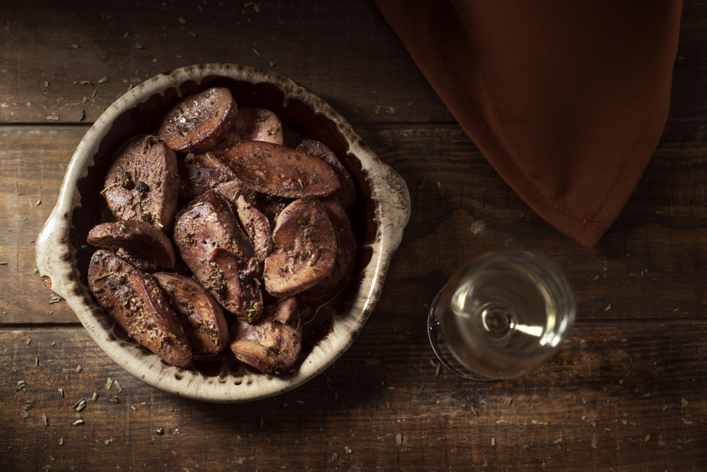 beef kidney in a bowl