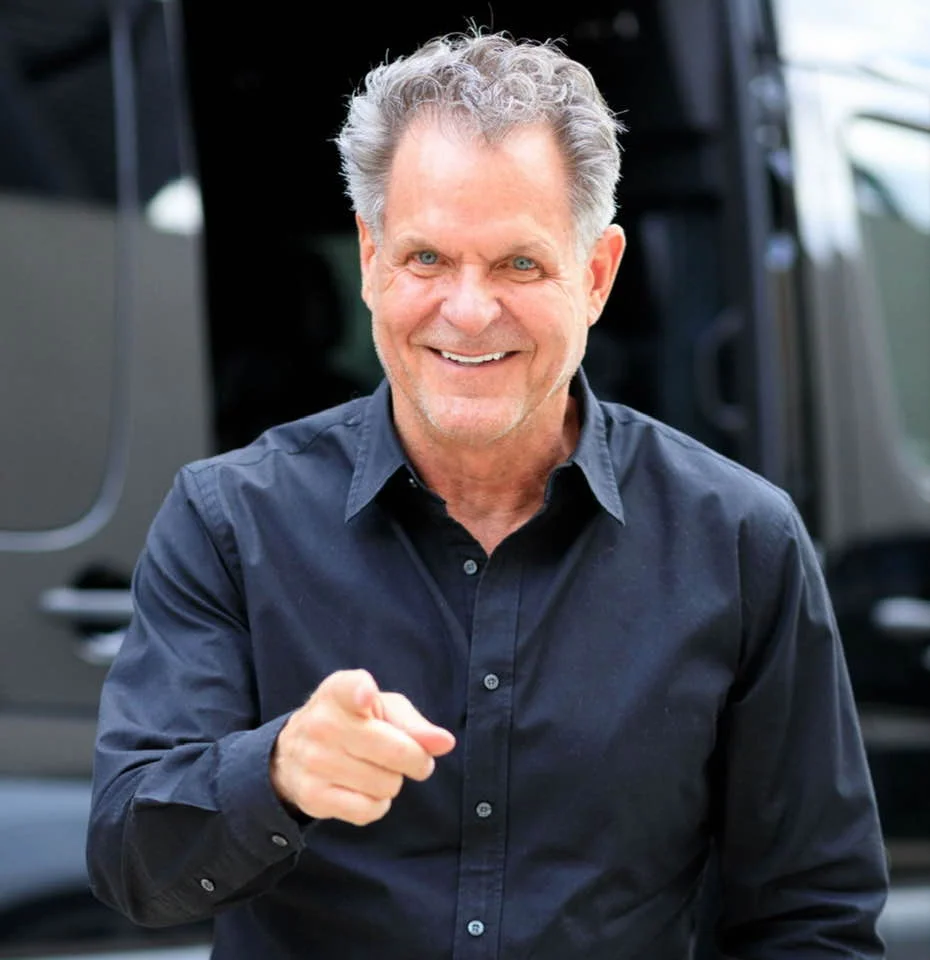 Tony Jeary Pointing His hand