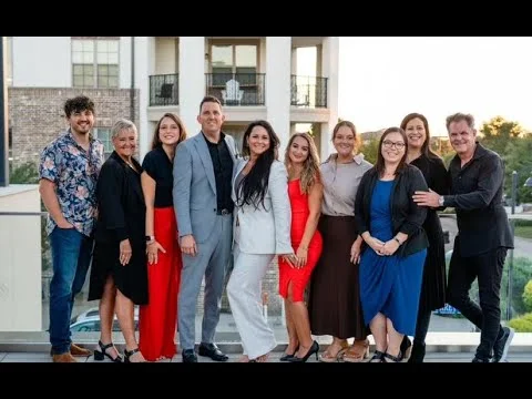 tony jeary with a group photo