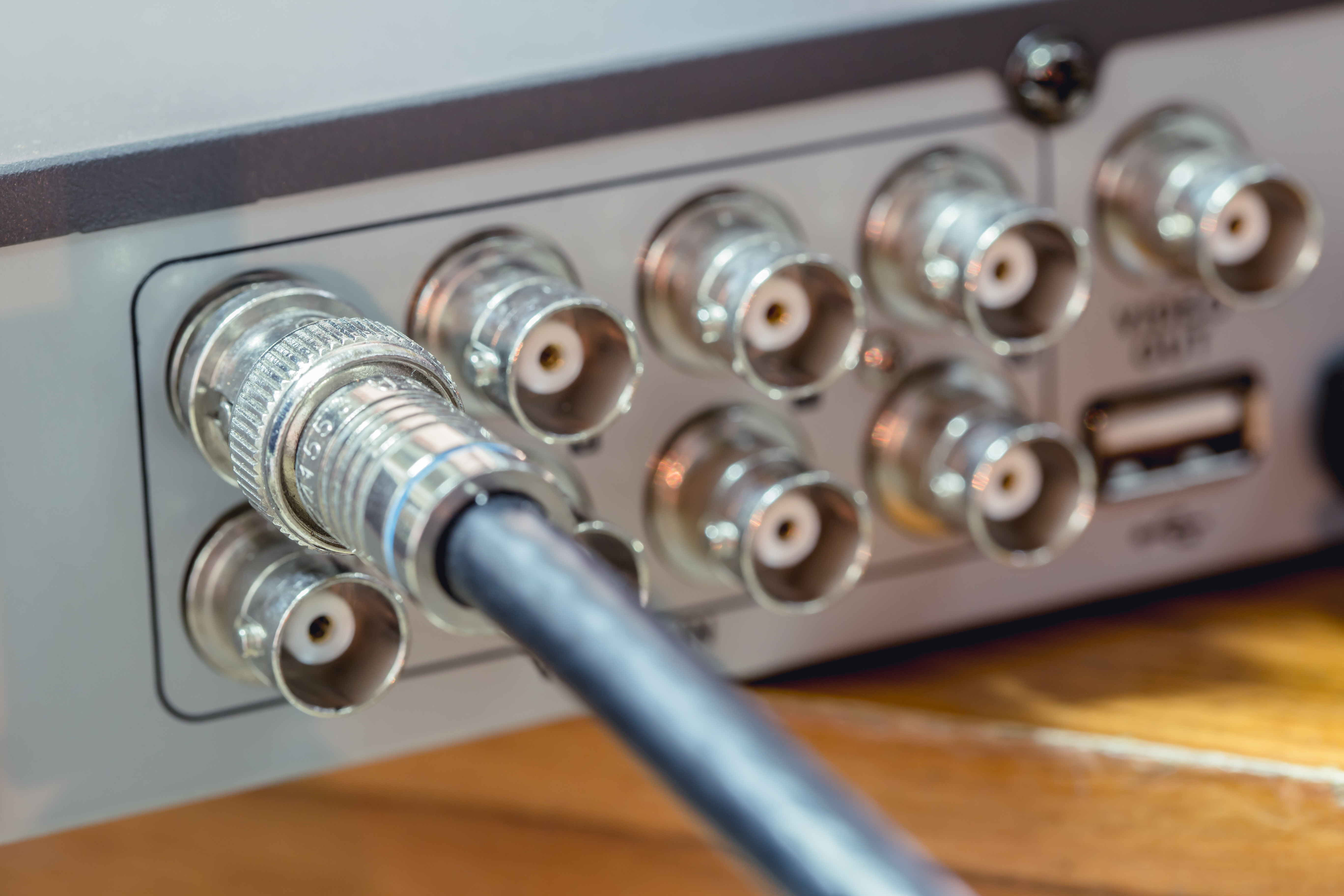 F-Type Coax Connectors for TV, Internet, and AV Systems