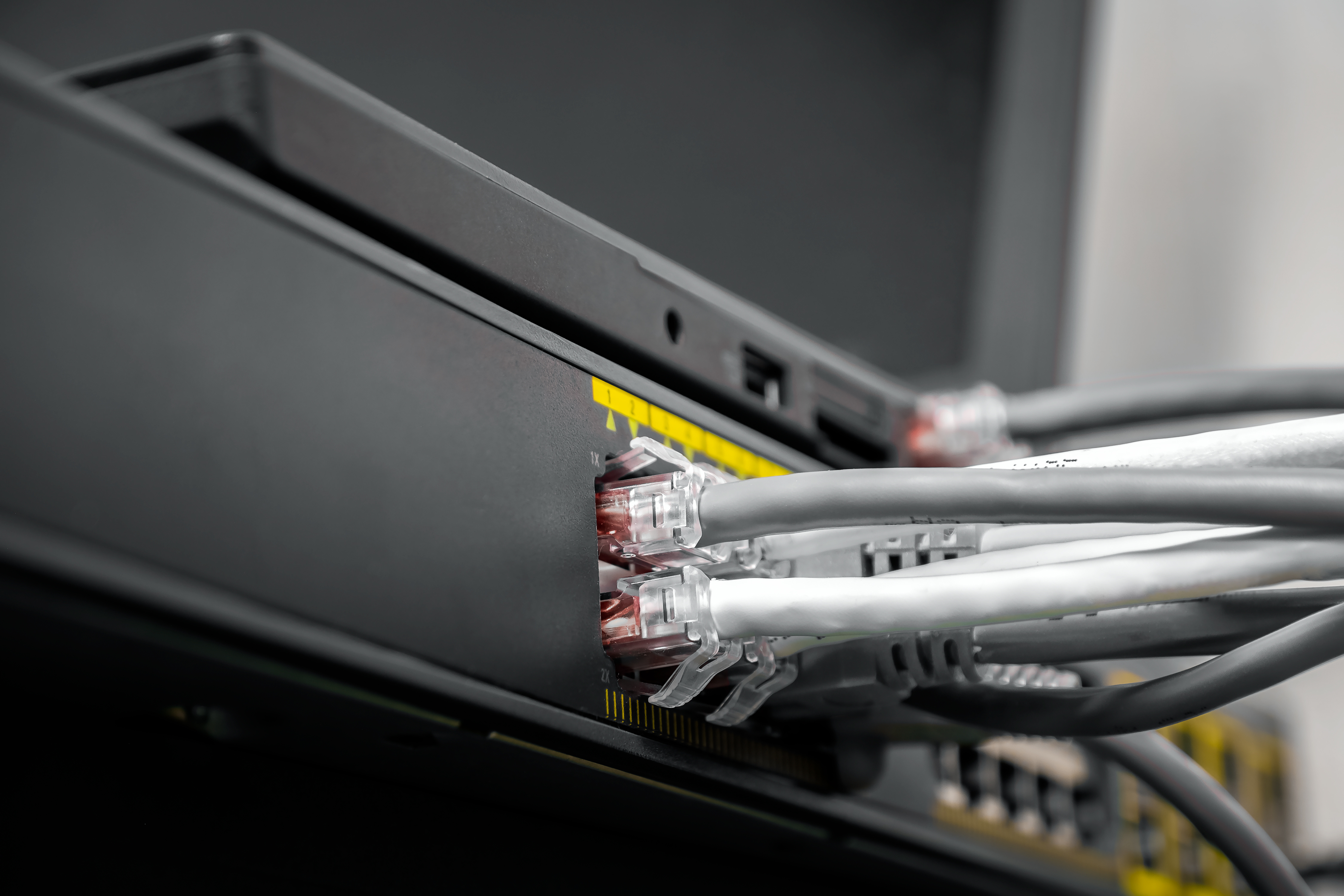 Cat5e and Cat6 Ethernet Cables: Compatibility and Grounding Explained