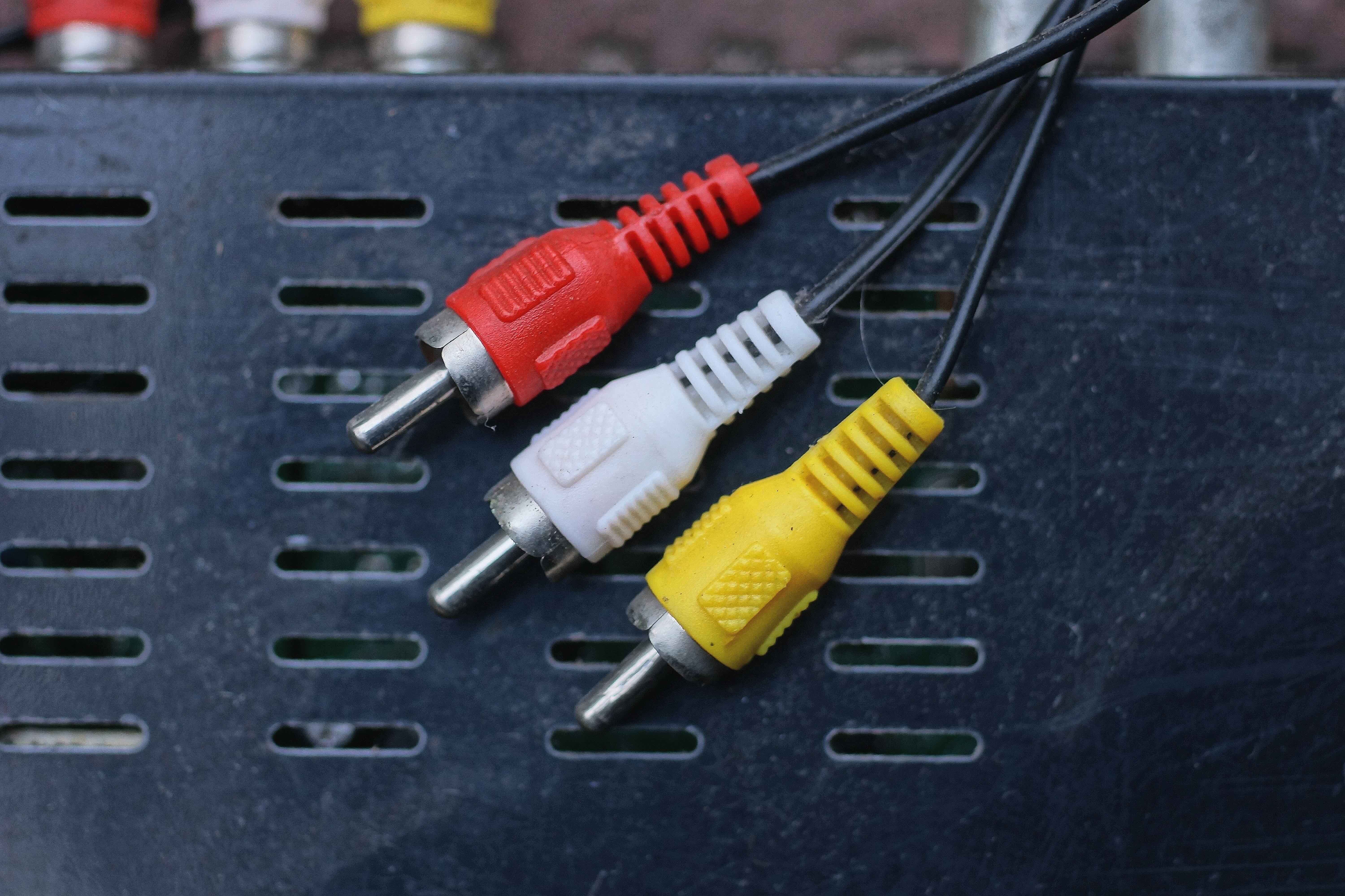 Composite Video Cable Colors: Timeless Simplicity & Value