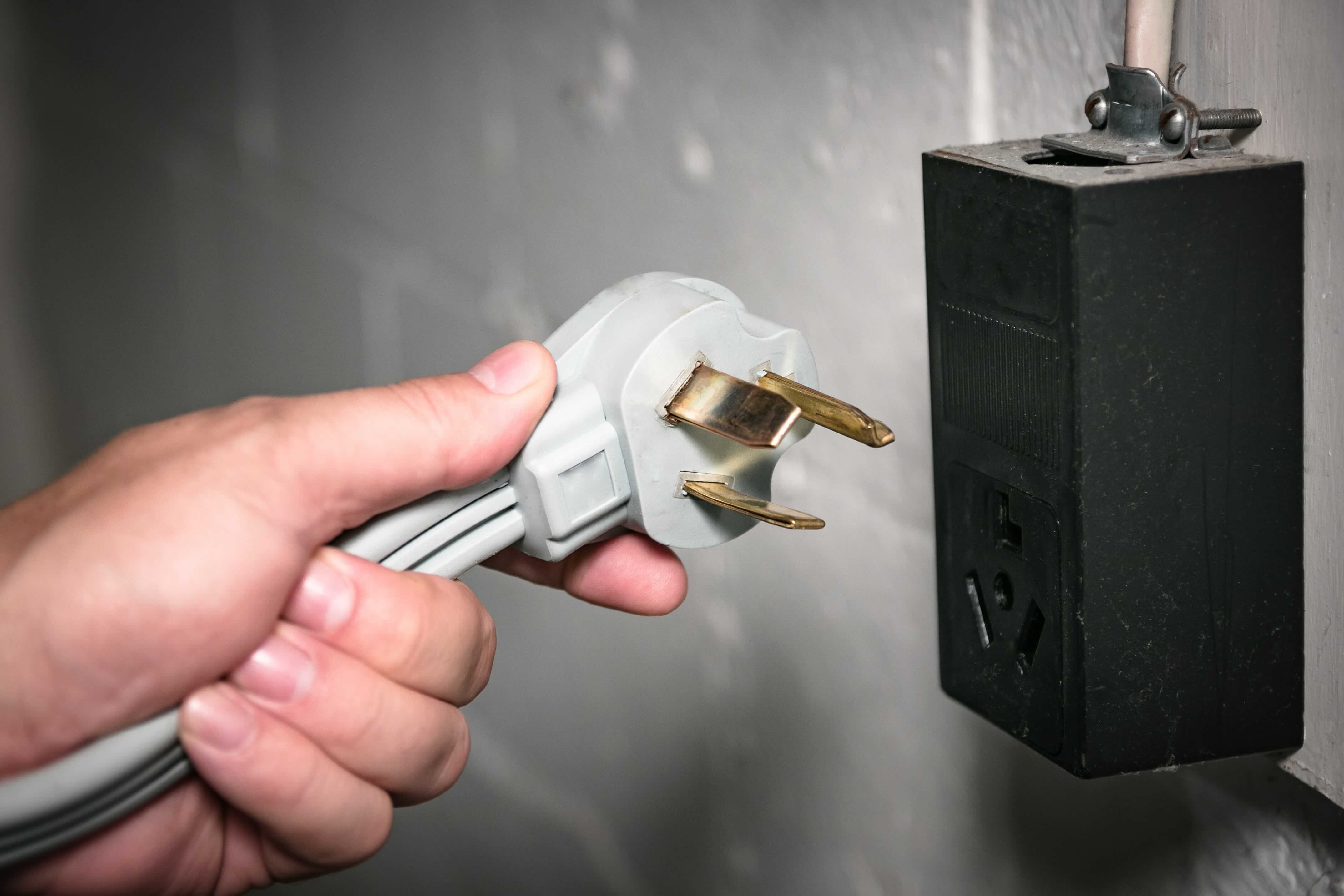 3 Prong Extension Cord Wiring, Safety, and Use Guide