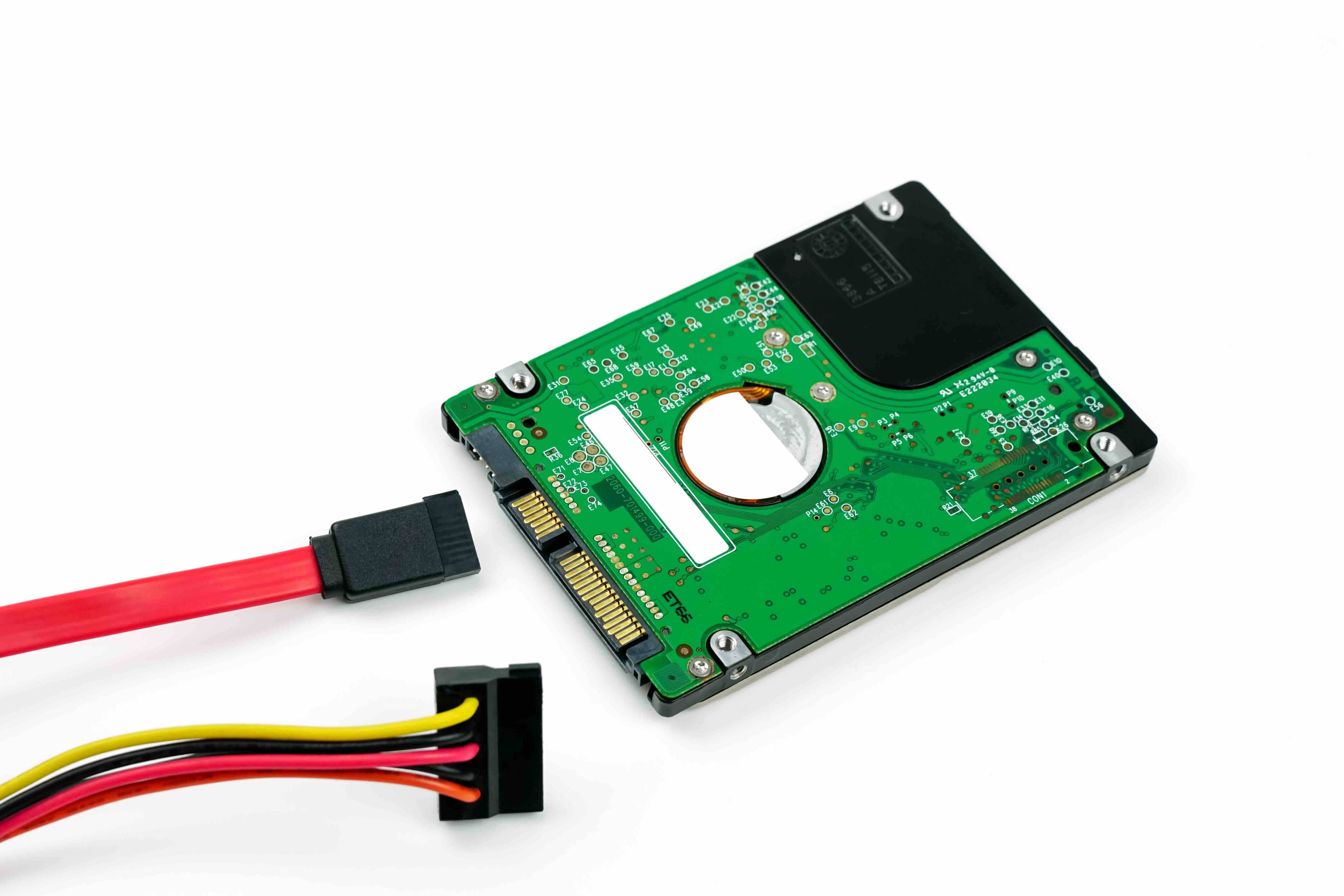 SATA Cable Types: What You Need to Know Before Buying