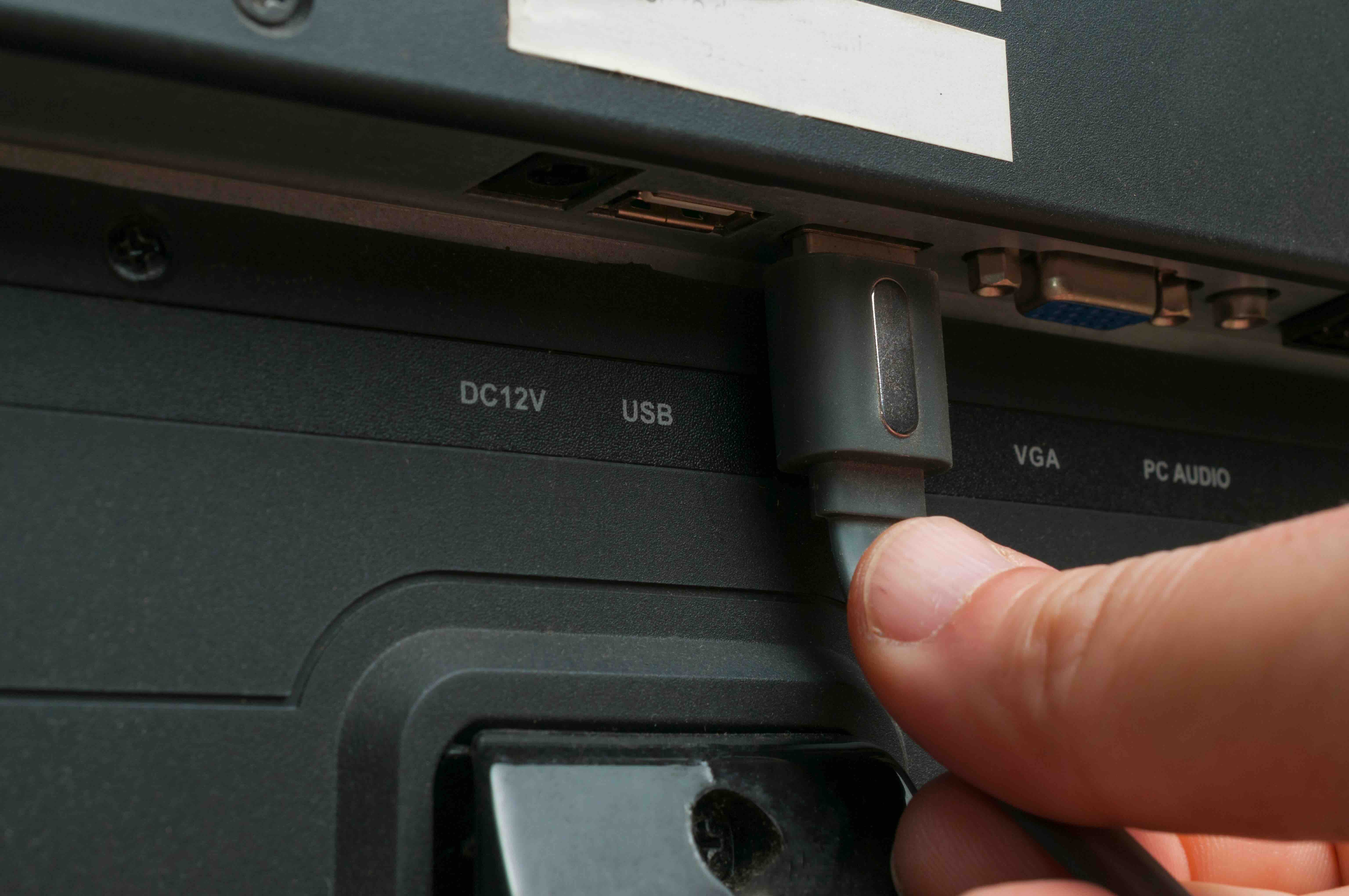 PC to TV HDMI: Cables, Setup, and What Actually Works