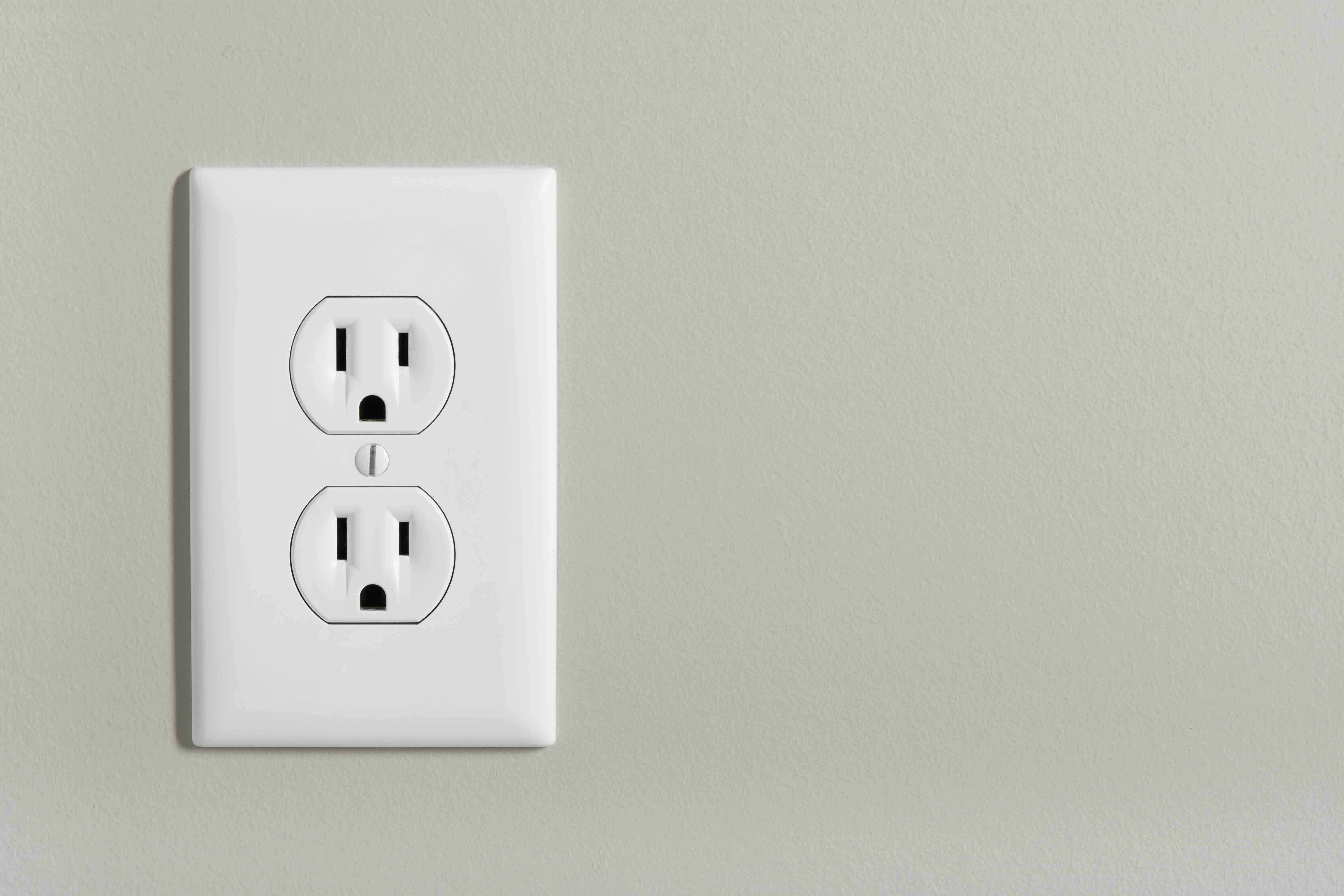 Electrical Plugs in Canada: What You Need to Know