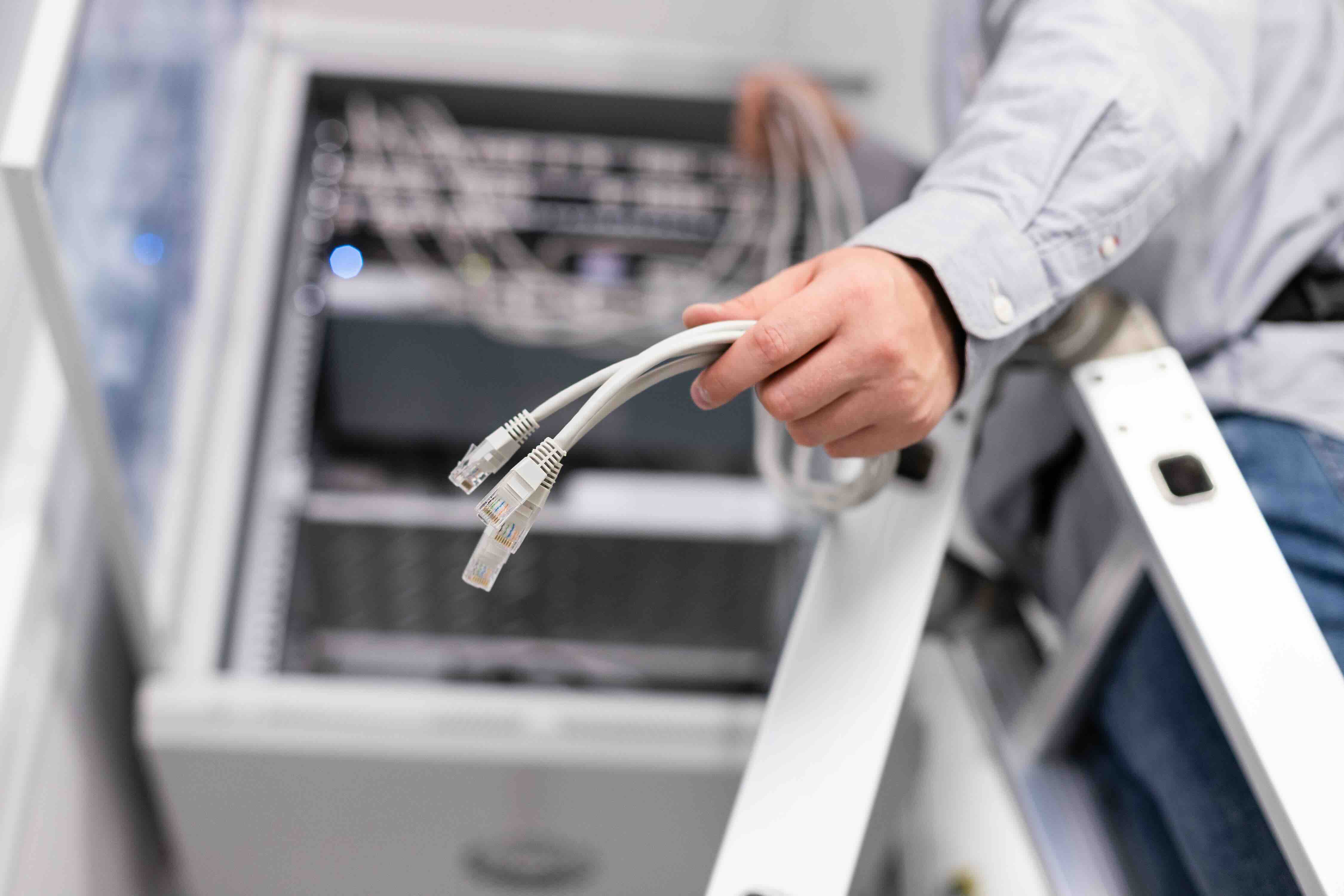 Ethernet Cable Wiring: Standards, Types, and Setup Tips