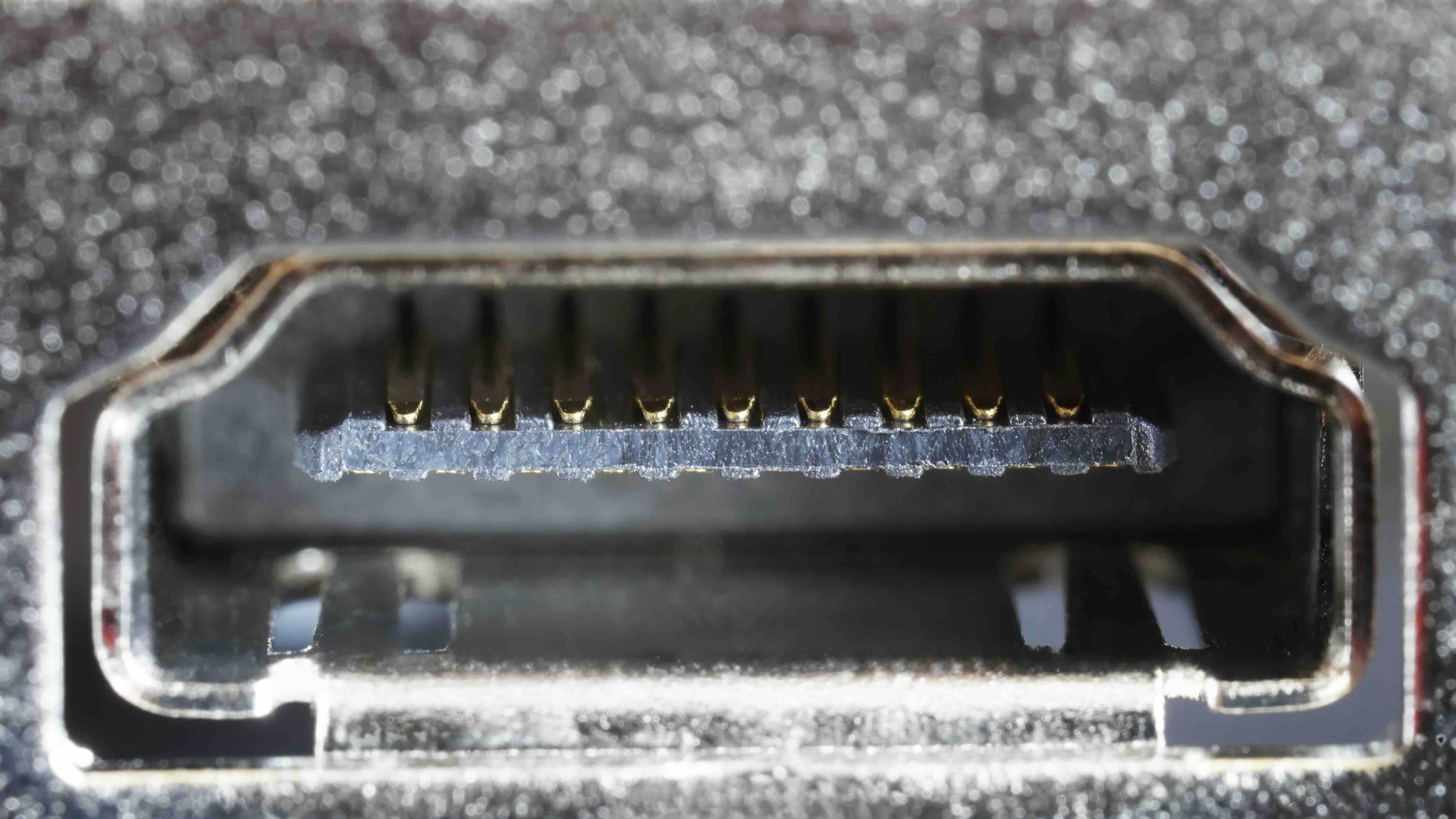 What Is Inside an HDMI Cable and Why It Matters