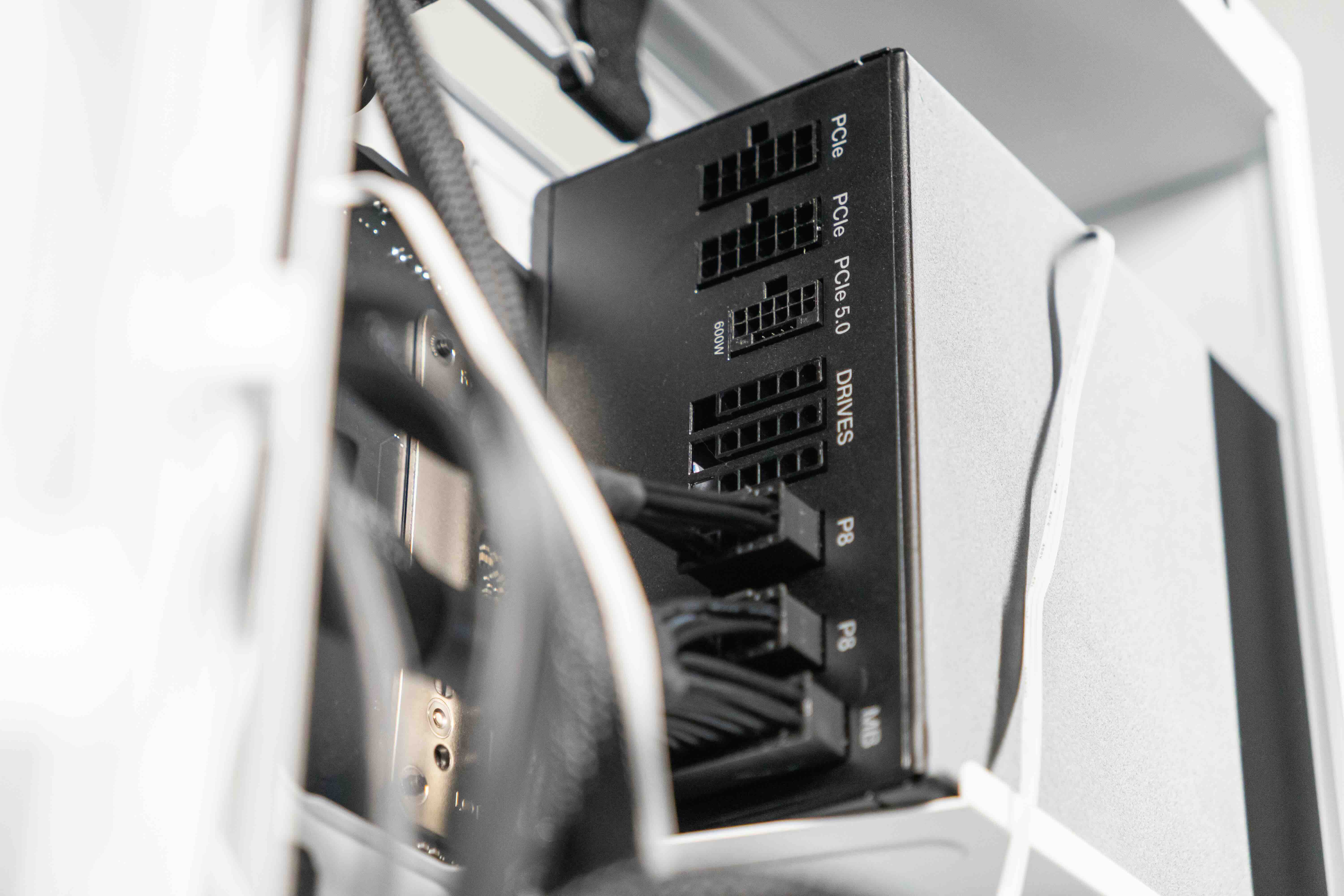 Modular Power Supply Guide: Clean Builds Start Here