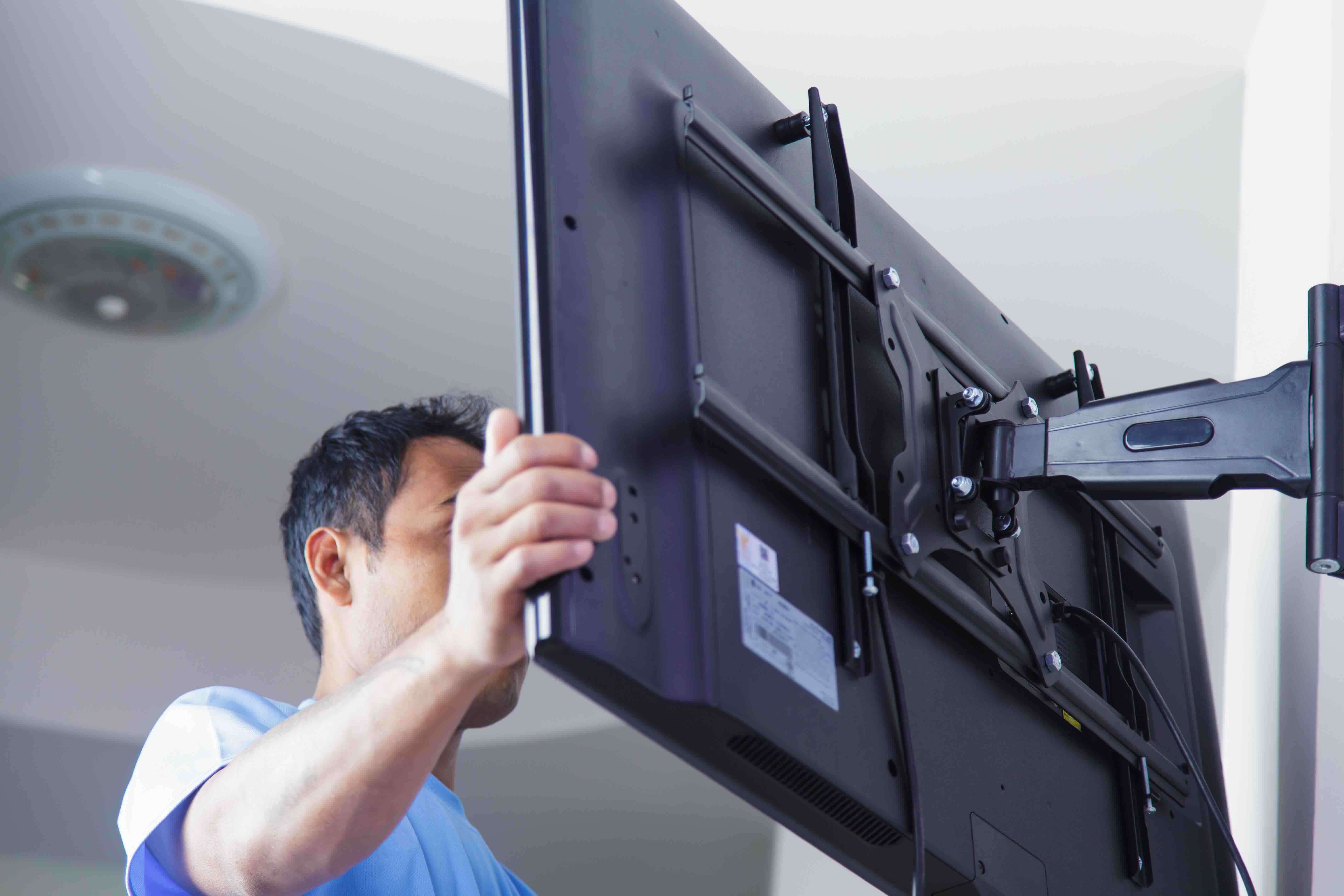 How to Install a TV Wall Mount: Step-by-Step Guide