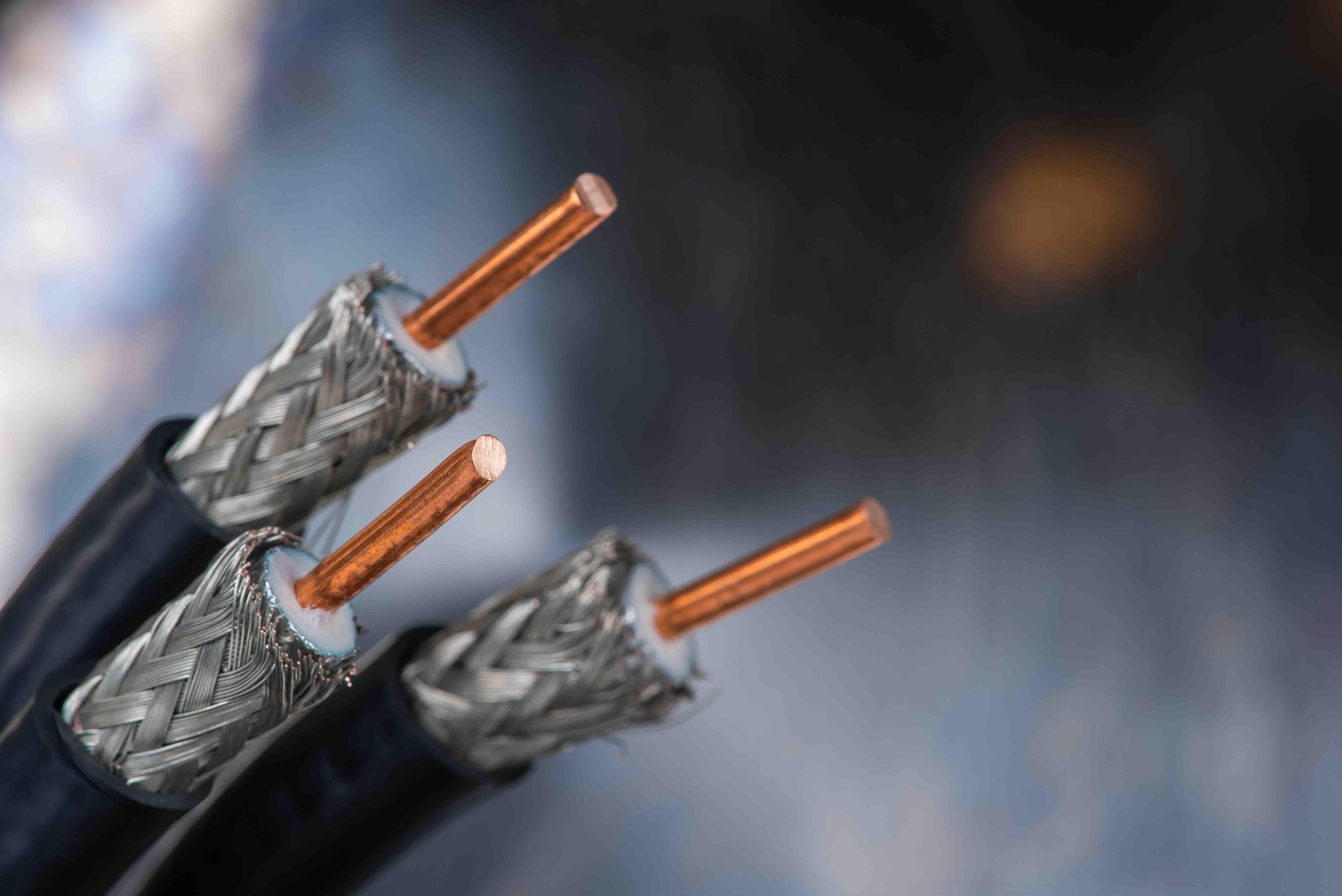 How to Tell If Coaxial Cable Is Live and Grounded