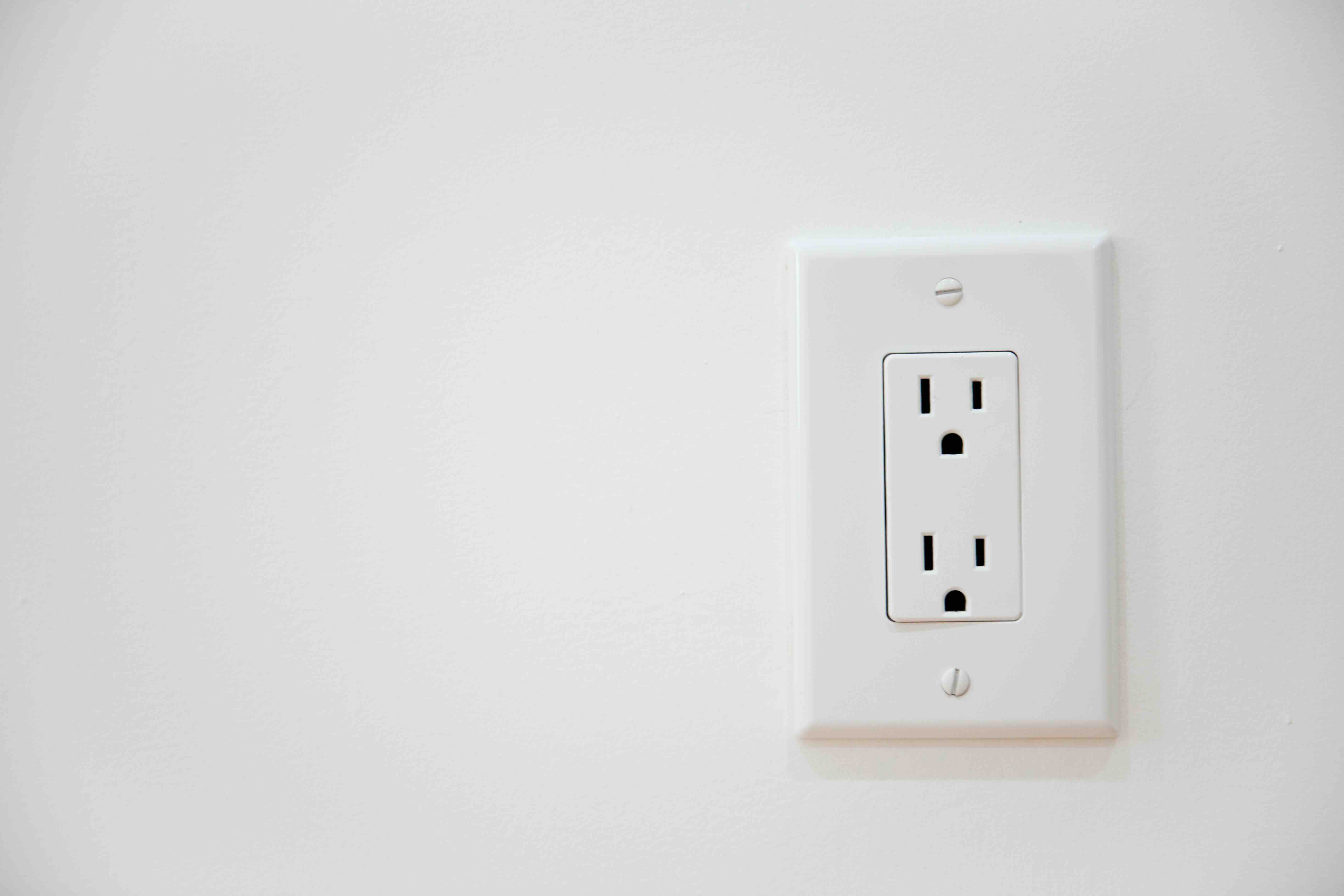 Outlet Wall Plates: Clean Installs Start at the Wall