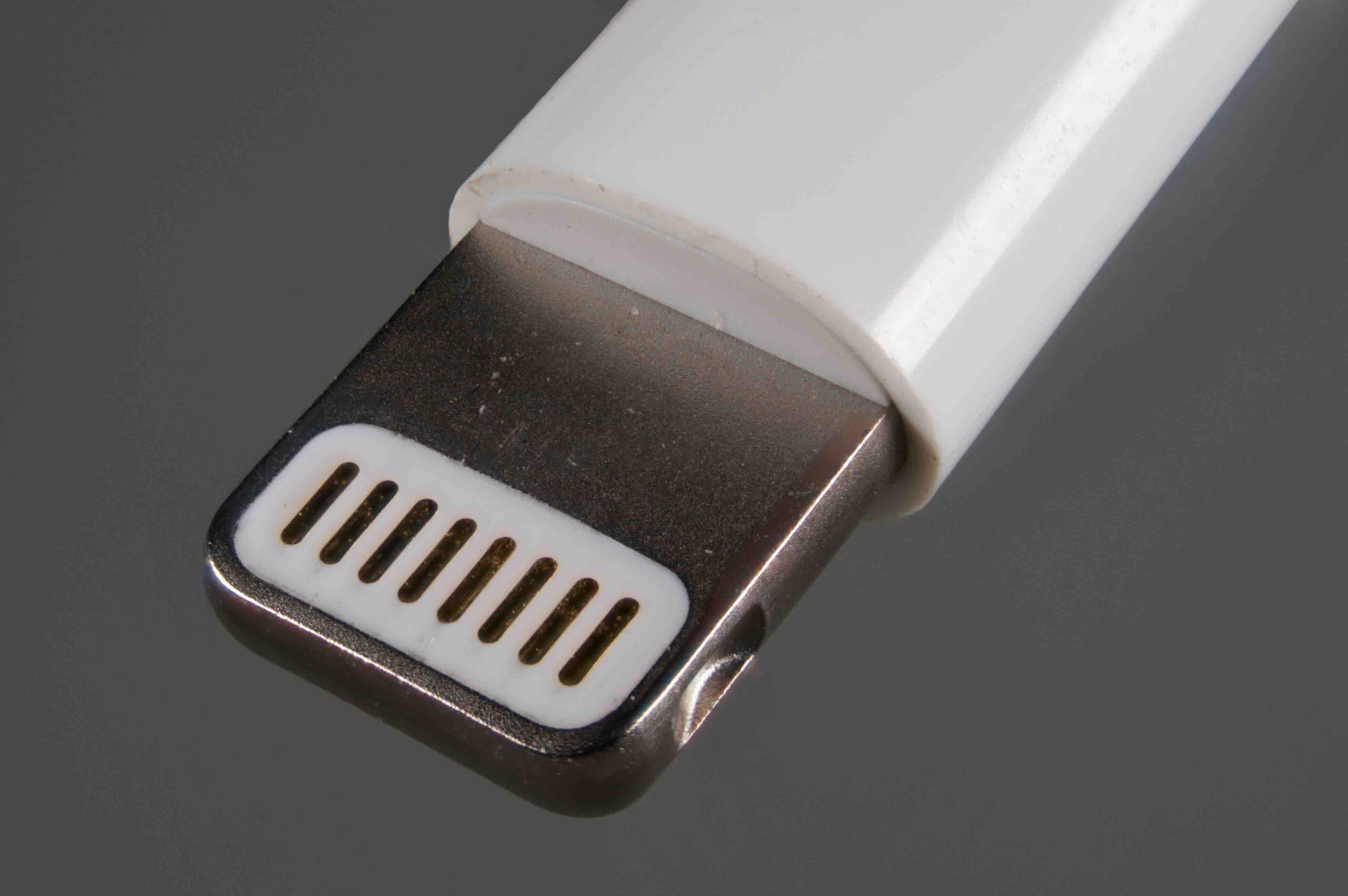 Lightning USB Pinout: What Every Pin Does and Why