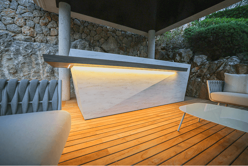 GRILLGUT & HAUSERMÖBEL, Mallorca, fur Marcel Remus