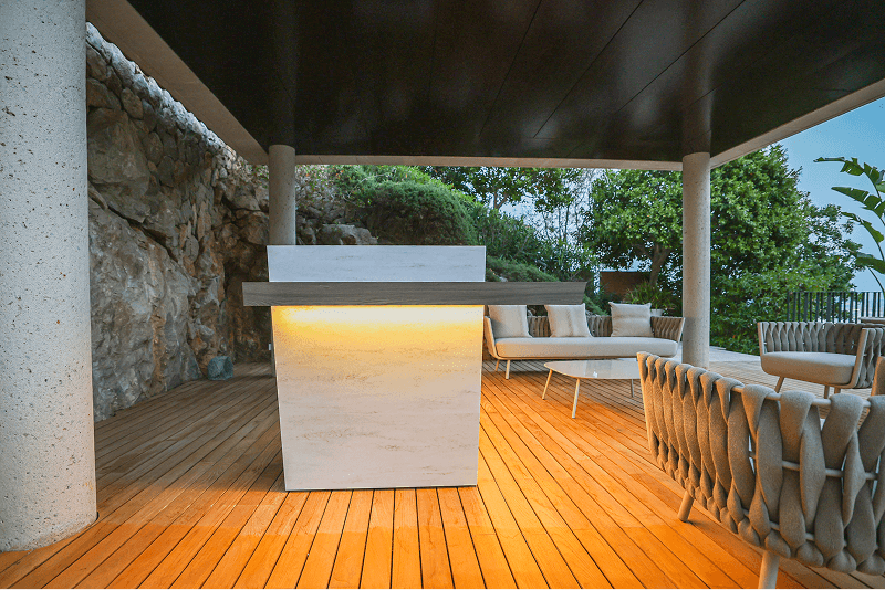 GRILLGUT & HAUSERMÖBEL, Mallorca, fur Marcel Remus