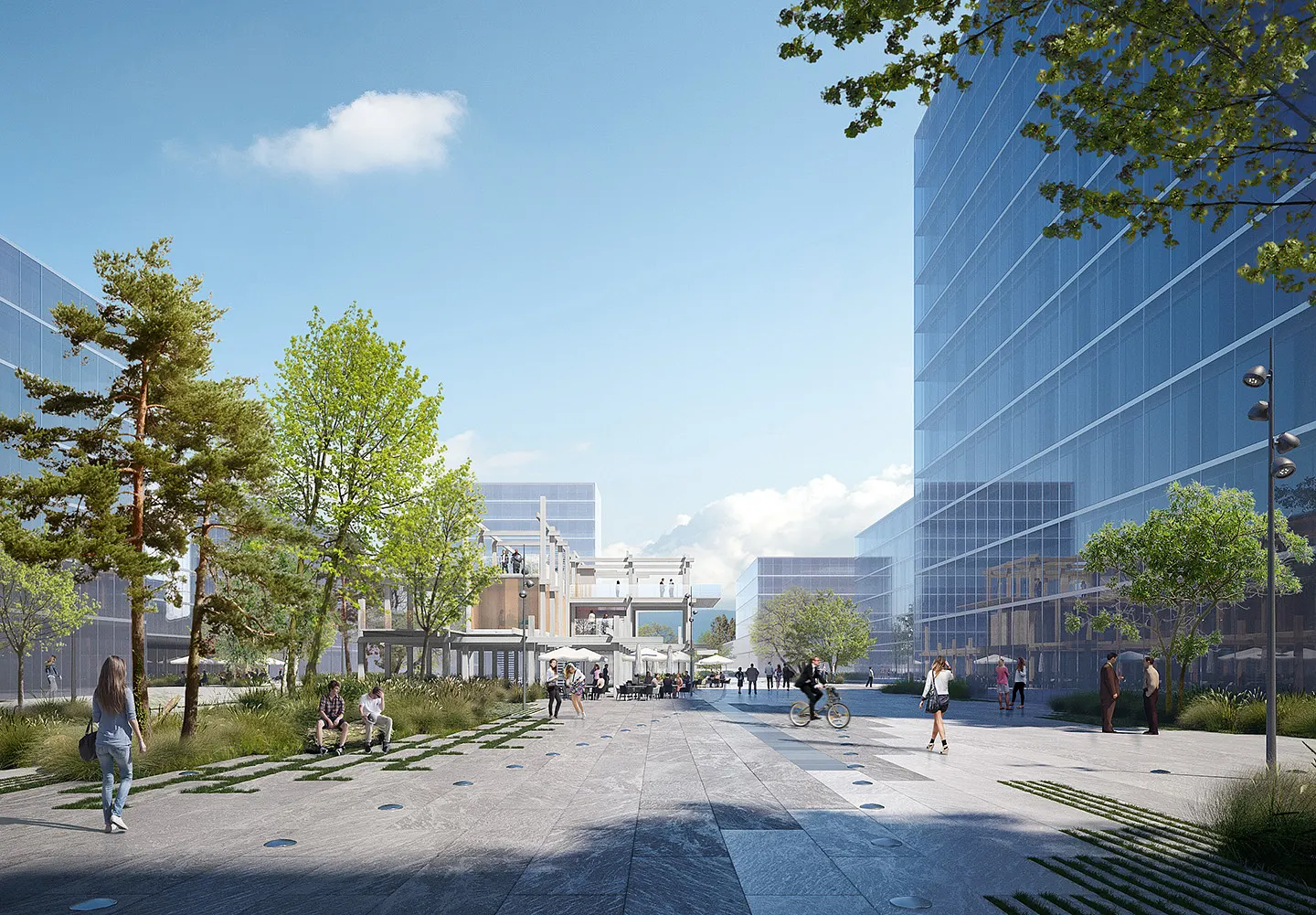 Moderne städtische Promenade mit Glasgebäuden, Menschen, Bäumen und Sitzbereichen unter blauem Himmel.