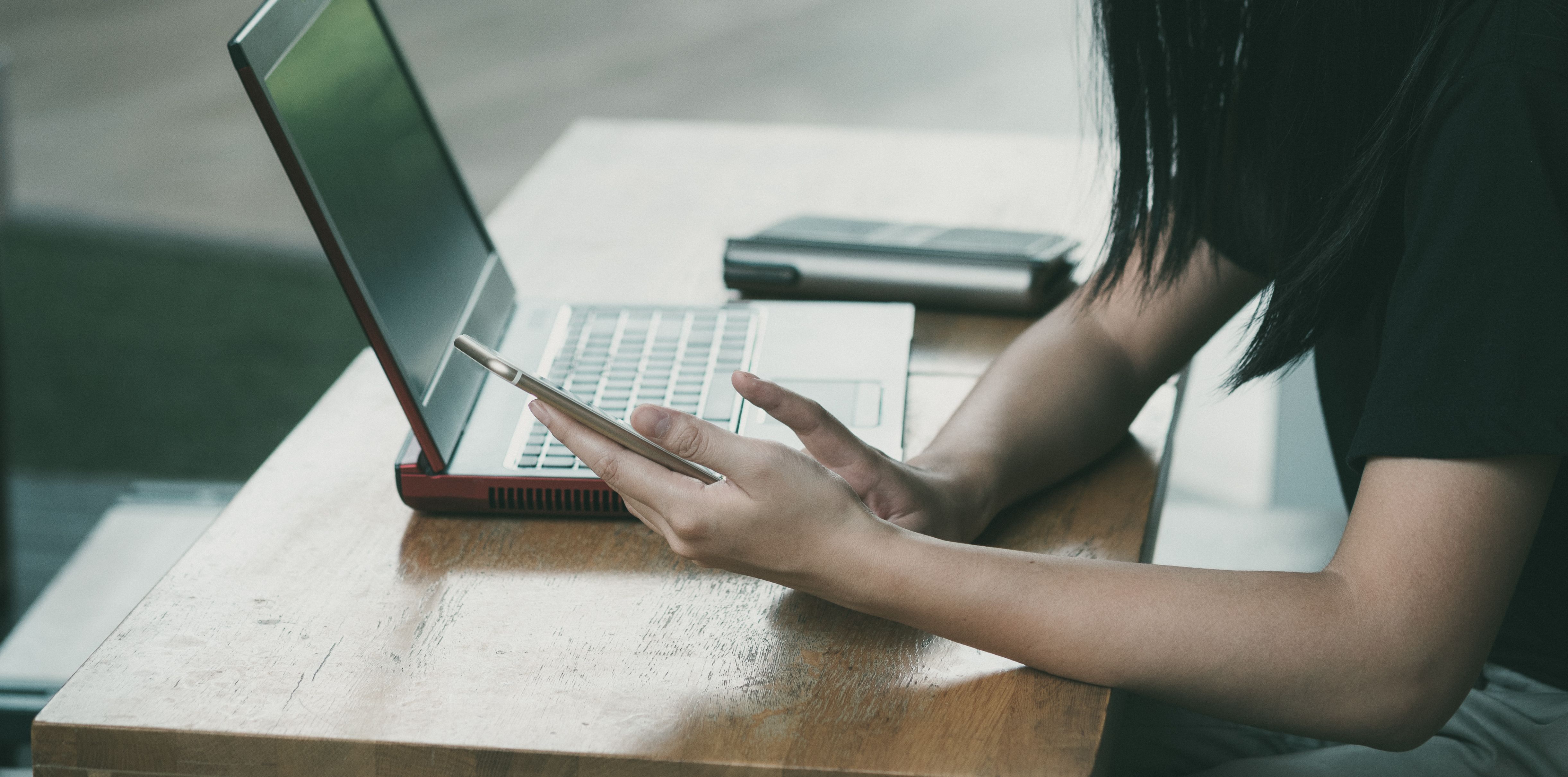Managed Popup Service vs In-House CRO Hire: Which Costs Less in 2026?
