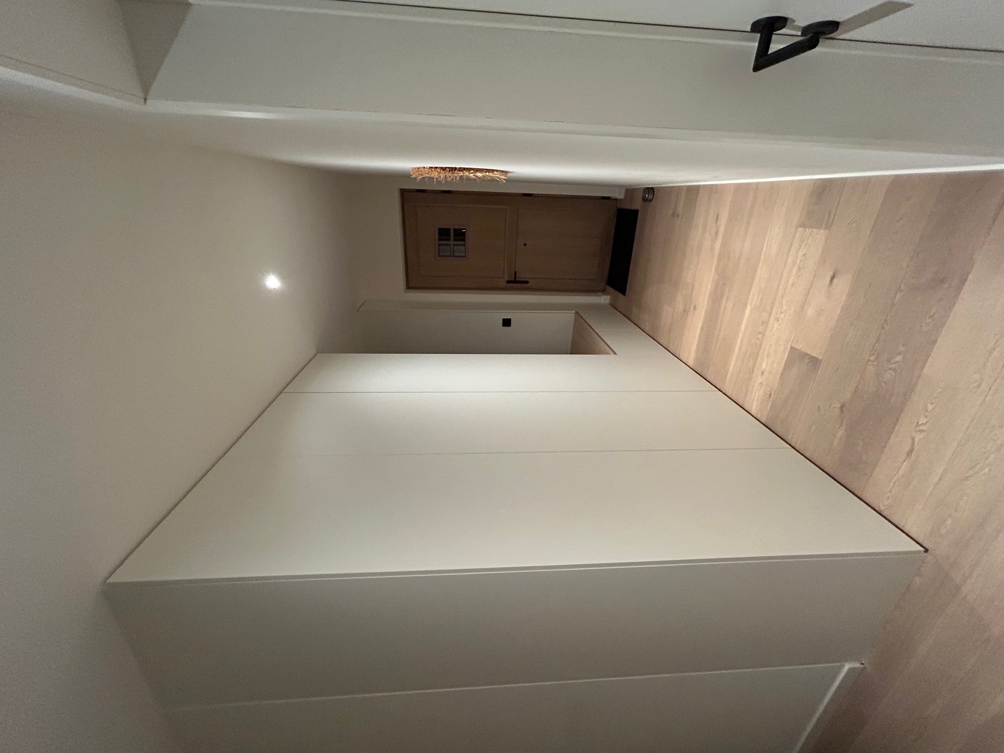 Realisatie: inbouwkasten in gang
