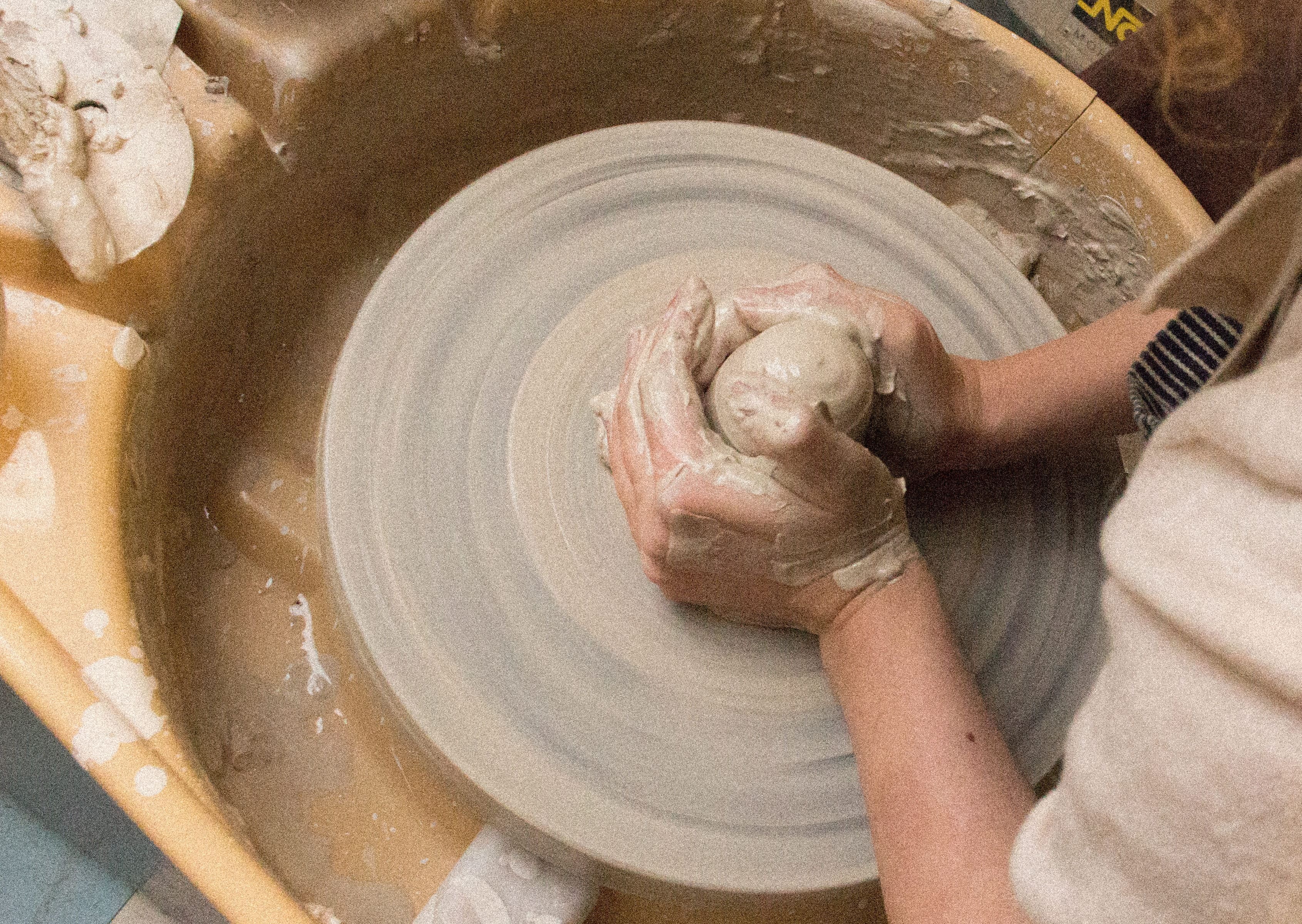 Découverte du tournage céramique - Image 7