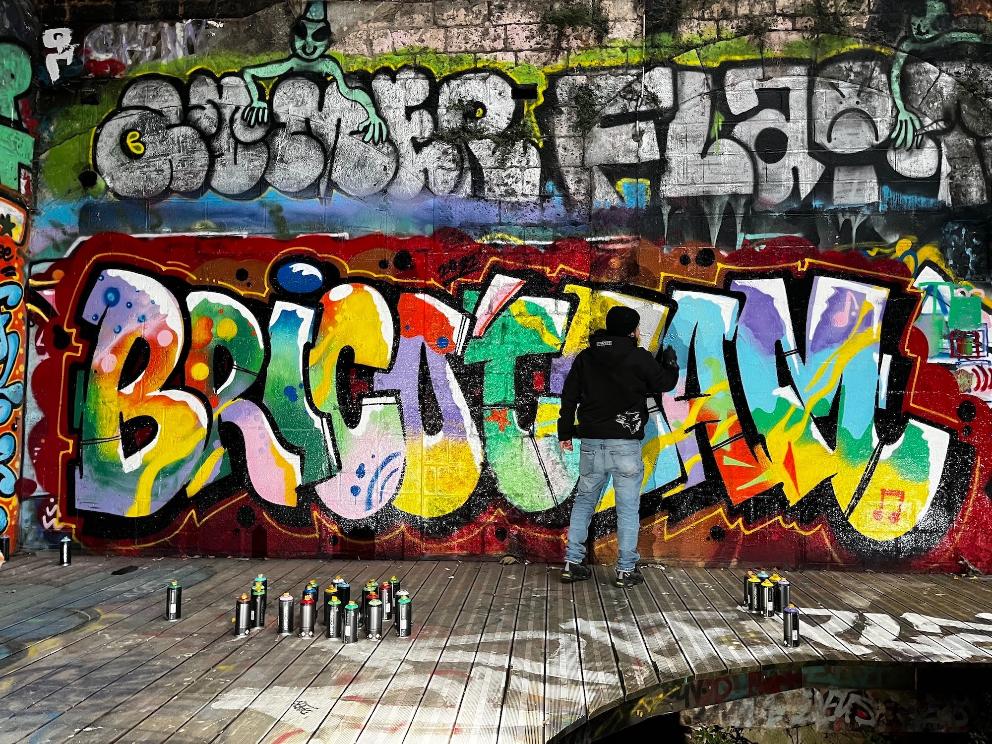 Atelier graffiti sur mur - Image 3