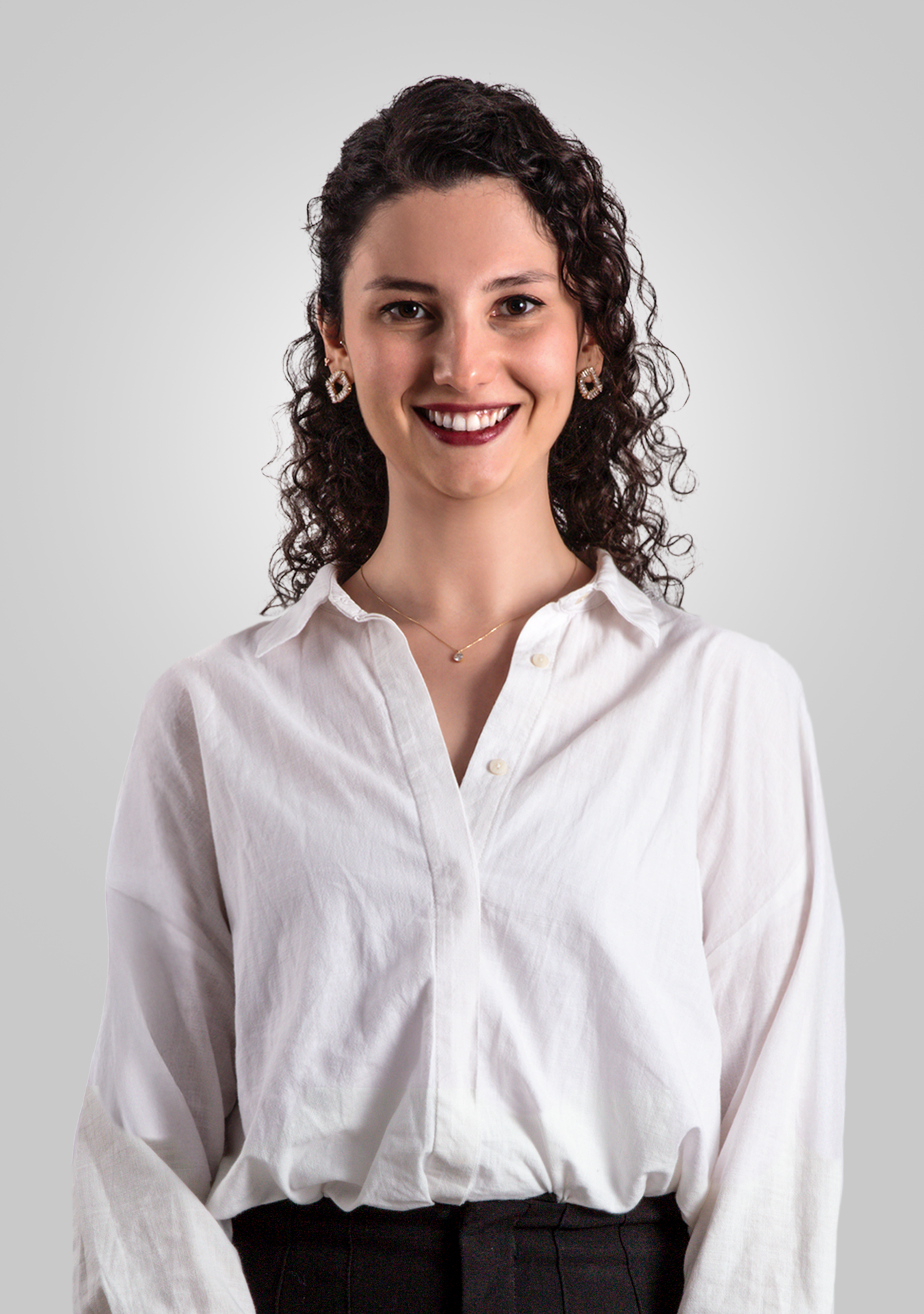 Kuşadası Endodonti Uzmanı Tandoğan Mangal