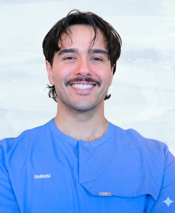 Dr Mohi headshot Smoler Smiles