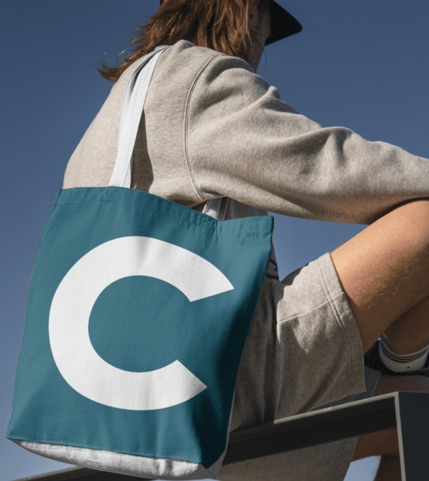 Outsmart Agenzia di comunicazione - Servizio Advertising, Marketing & Strategy