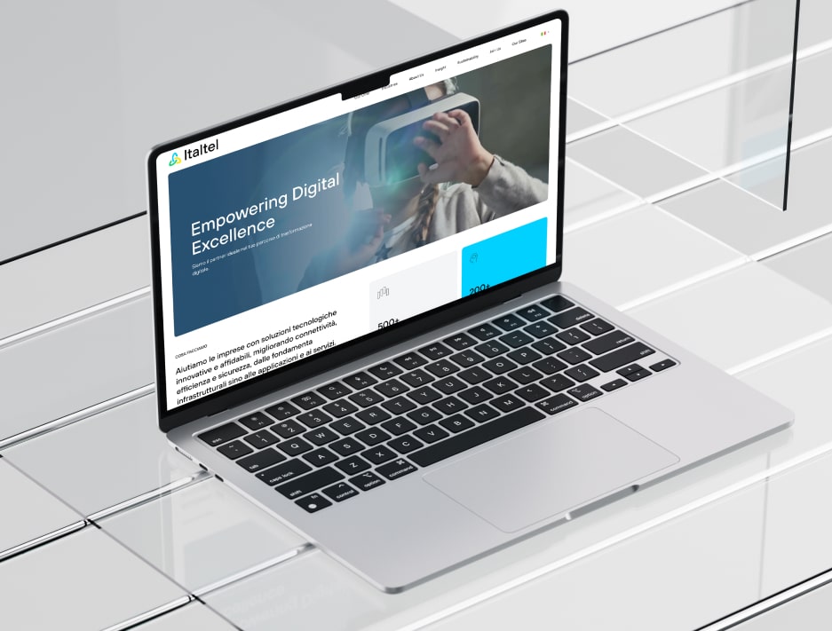 Outsmart Agenzia di comunicazione - Servizio UX/UI Design & Web development