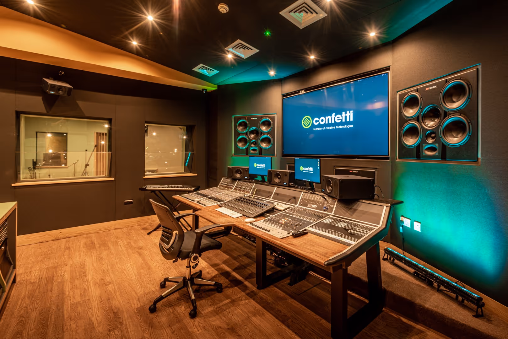 Metronome - white mark designed recording studio control room
