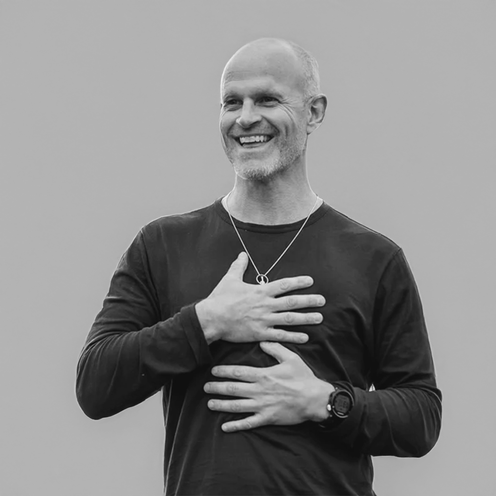 Dr Riccardo Catumbela, clinical and sports medicine expert specialising in holistic athlete health and performance.
