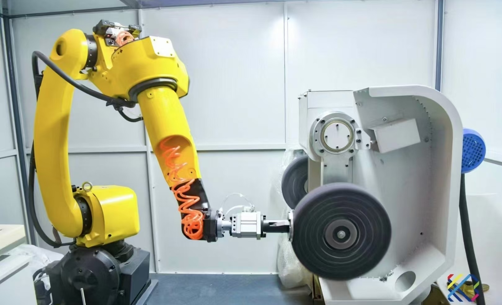 Automated machine system for high-quality precision surface polishing