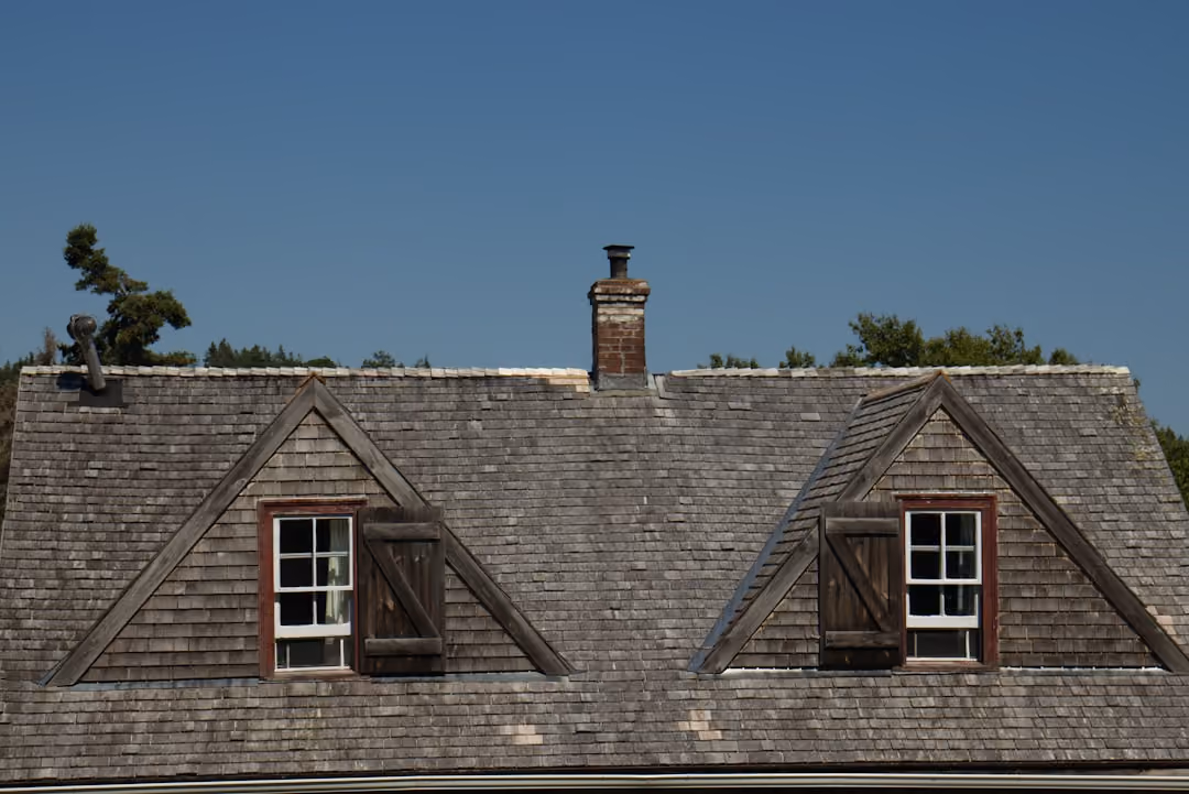 architectural asphalt shingles installed on a high-end home - roofing contractors suffolk county ny