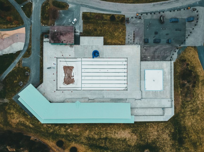 flat roof installation on commercial building flat roof installation on commercial building