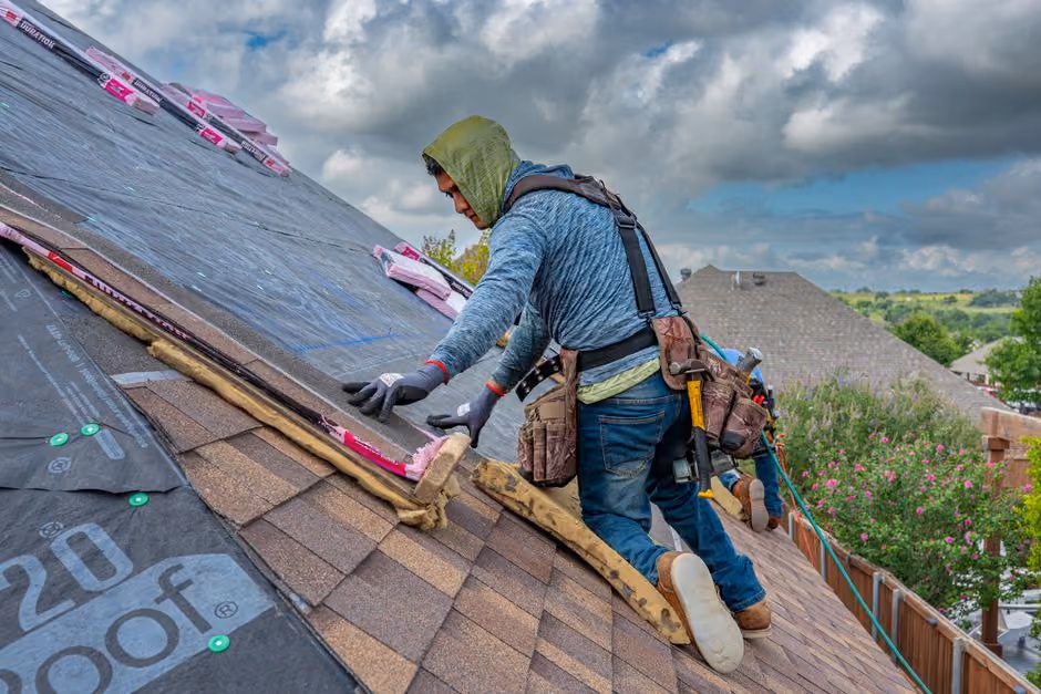 asphalt shingle repair - Expert asphalt shingle repair tips for Long Island and Queens homeowners—fix damage safely without climbing on your roof.